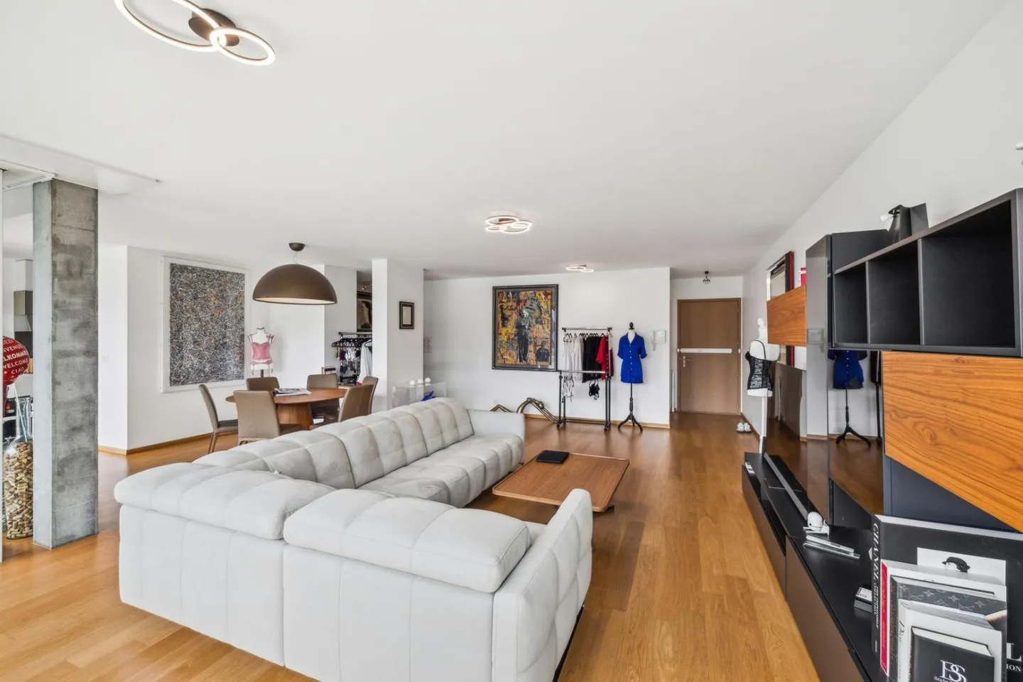 Montreux Zentrum - Elegante 4,5 Zimmer nur wenige Schritte vom See entfernt - Foto 1 von 11