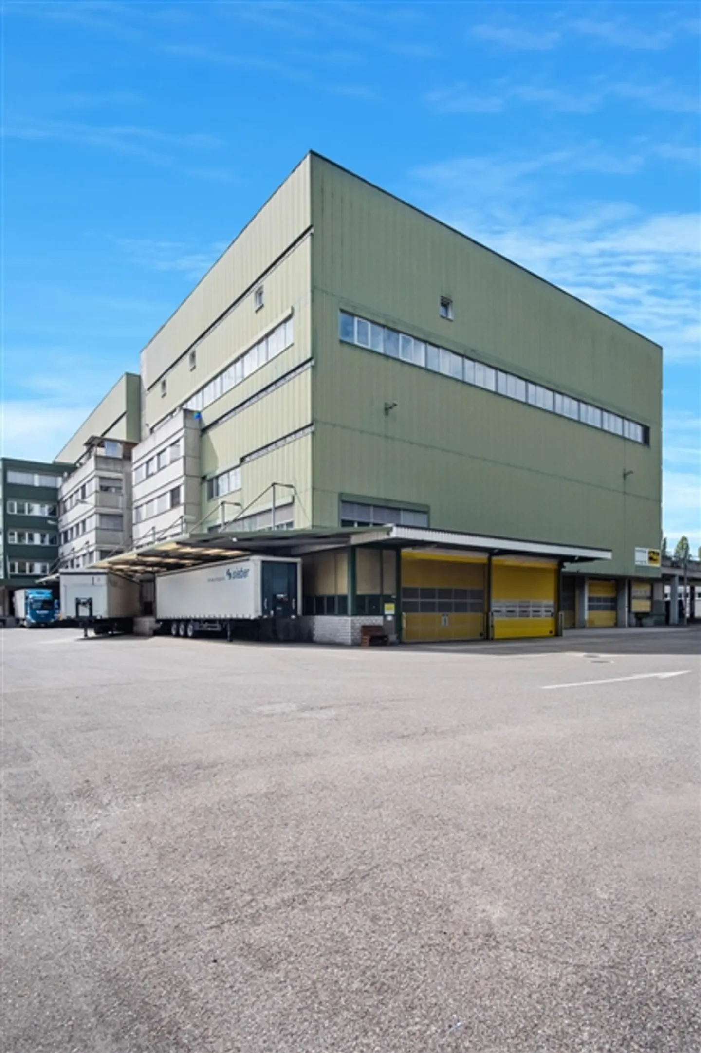 Your new logistics location directly on the A1 in Dietikon - Photo 2 of 5