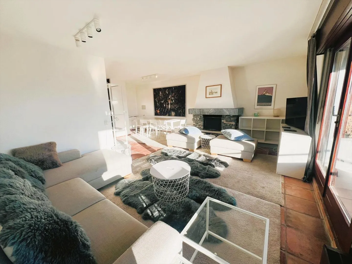 Magnifico appartamento 4.5 ristrutturato - Spazioso e luminoso - Vista splendida - Superba terrazza - Foto 4 di 24