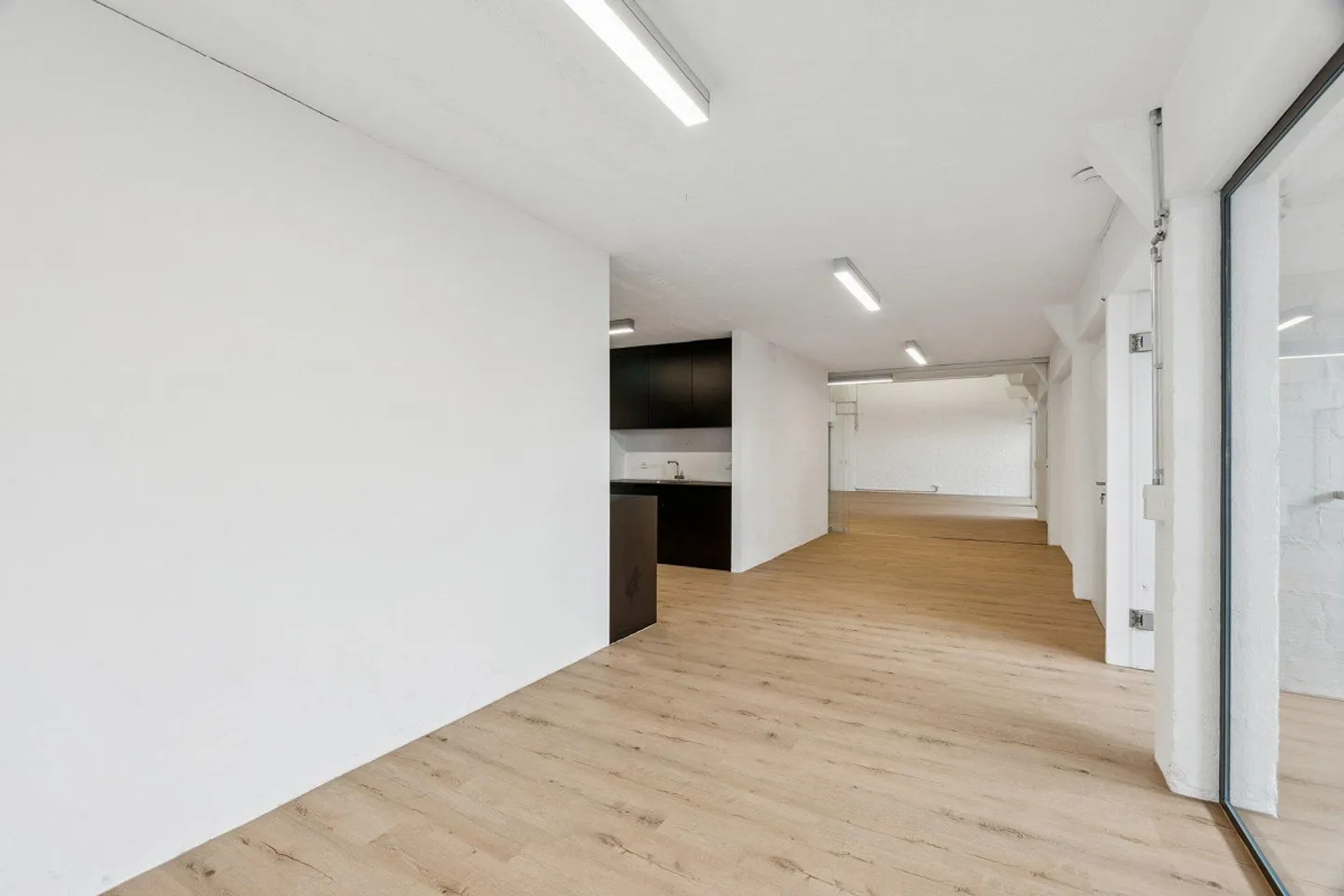 Représentatif. Inspirant. Central. - Votre espace commercial avec caractère de loft - Photo 10 sur 10