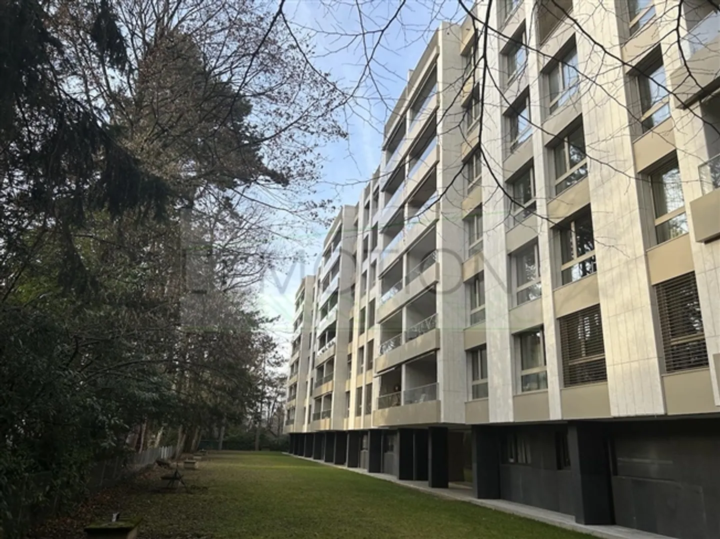 Single Agent – Pleasant 2 Room Ground Floor Apartment in Grange-Canal IDEAL FOR INVESTORS - Photo 7 of 8