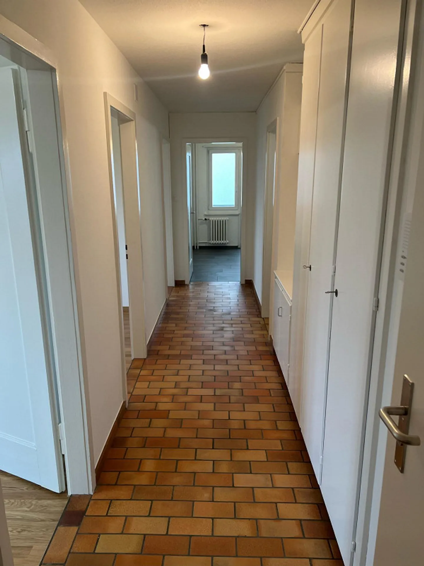 Appartamento ristrutturato con 3 stanze al 1° piano - Foto 6 di 7