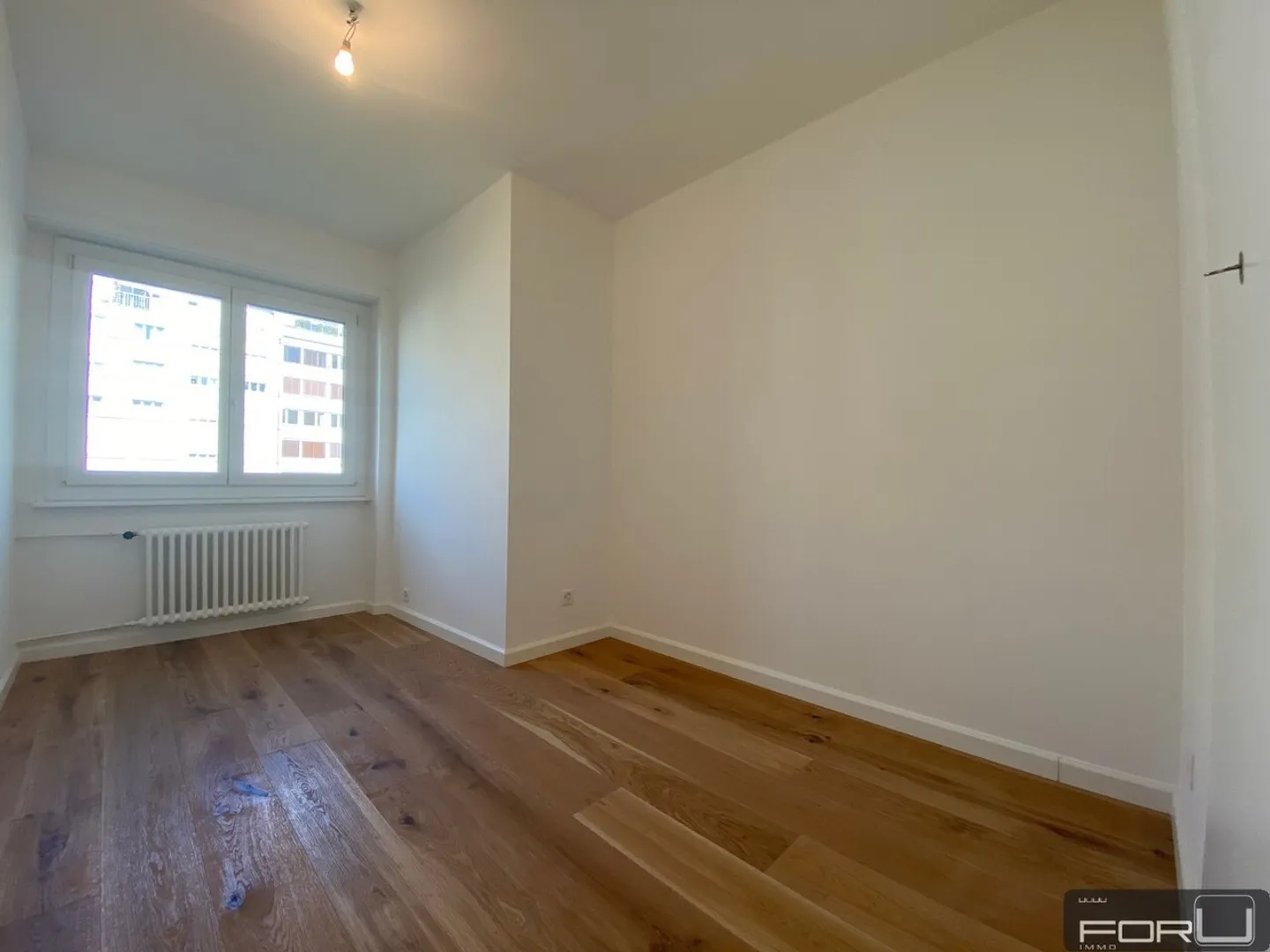 Superb modern 5.5 room apartment with 2 balconies in Champel - Photo 8 of 13
