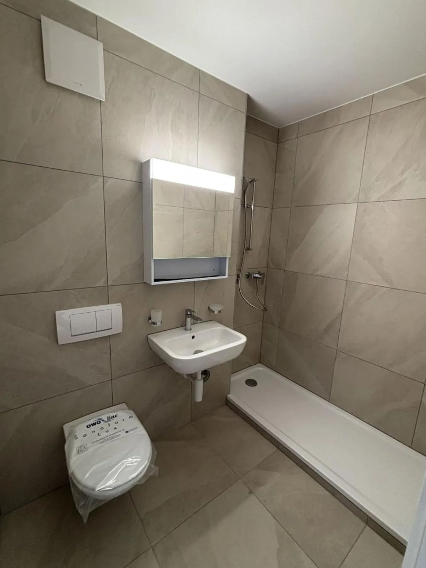Small renovated apartment in the city center - Photo 6 of 7
