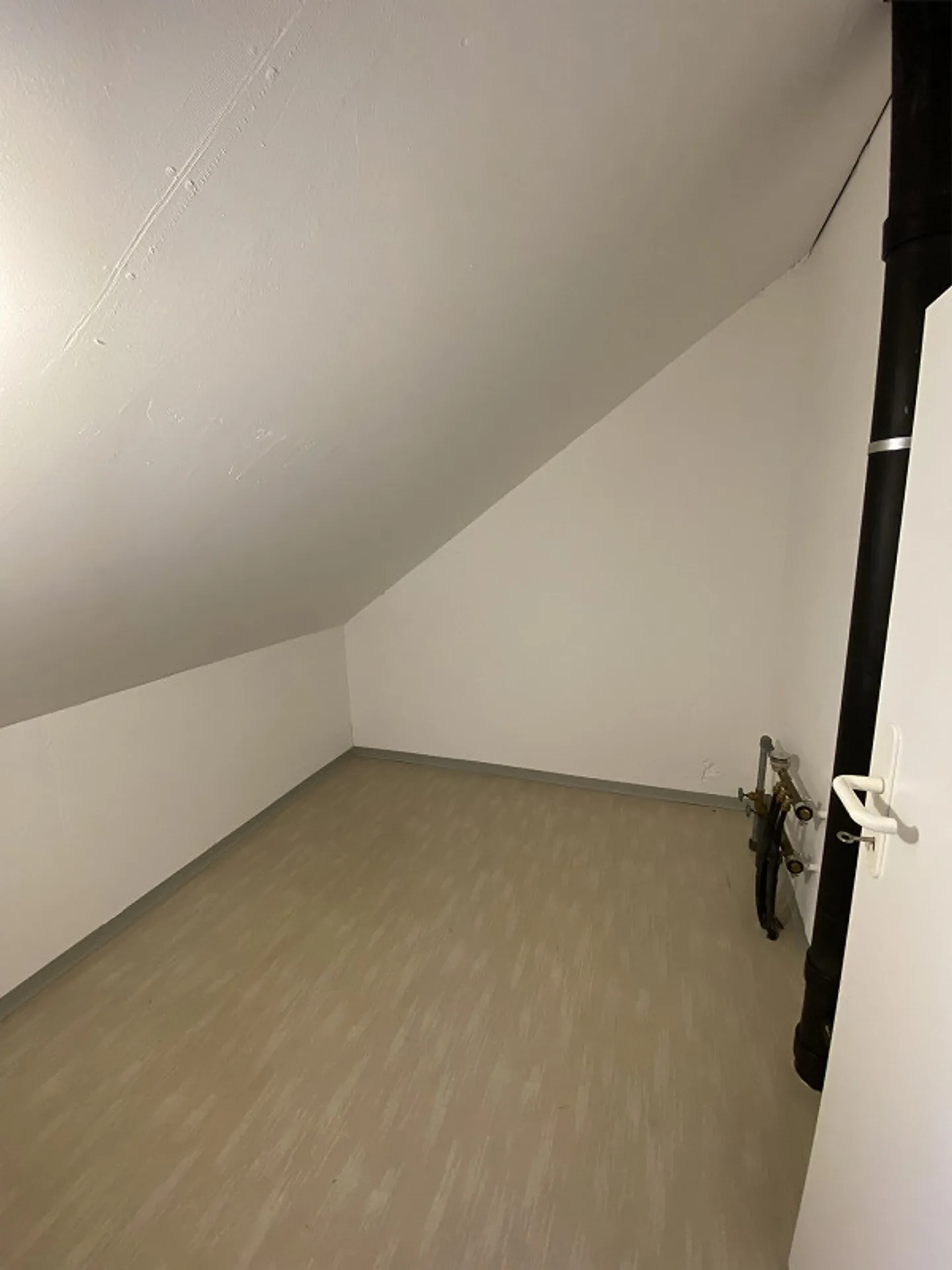 Charmante Dachwohnung in Luzern - Foto 6 von 10