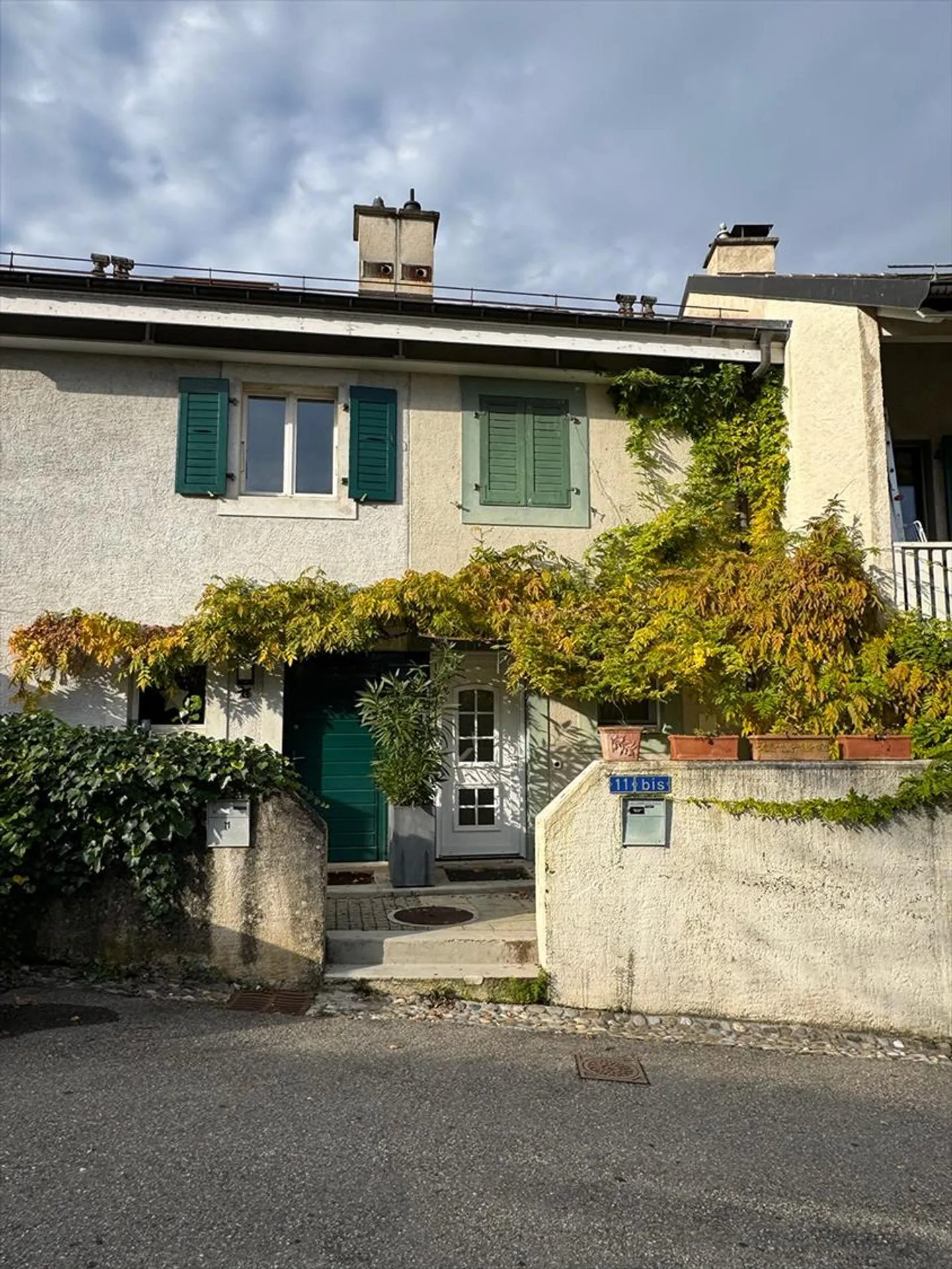 Semi-detached house 6 rooms - Photo 1 of 15