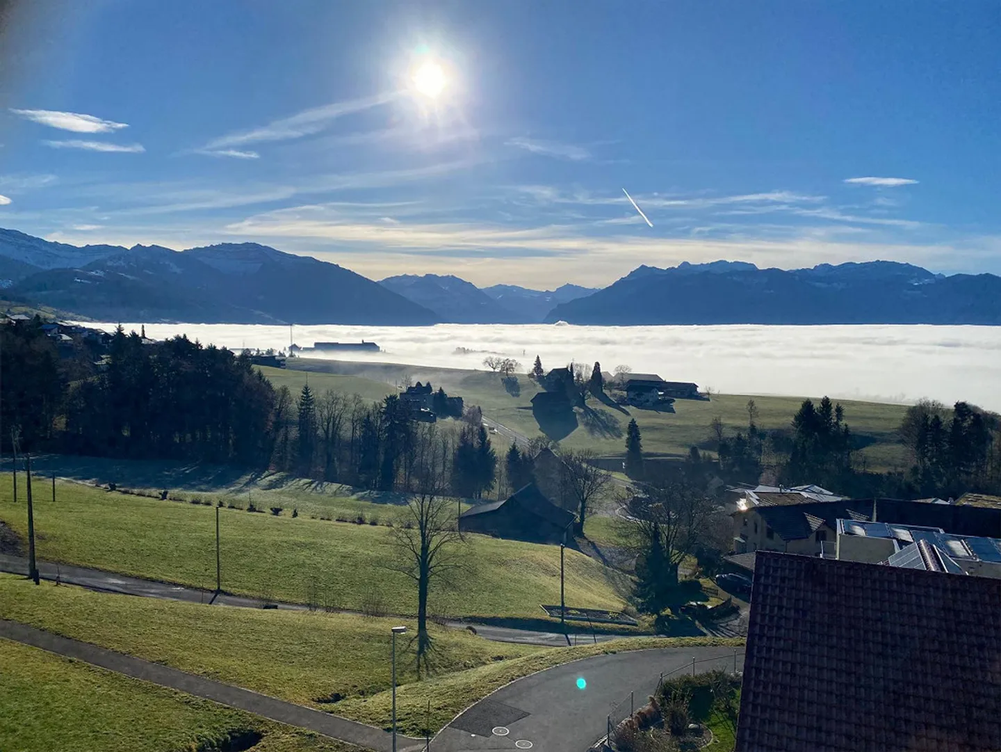 Live like in an eagle's nest in a quiet location with breathtaking views - Photo 8 of 8