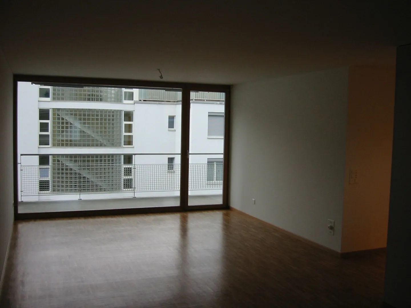 Cool 4.5-room family apartment in a quiet neighborhood for new tenants - Photo 7 of 11