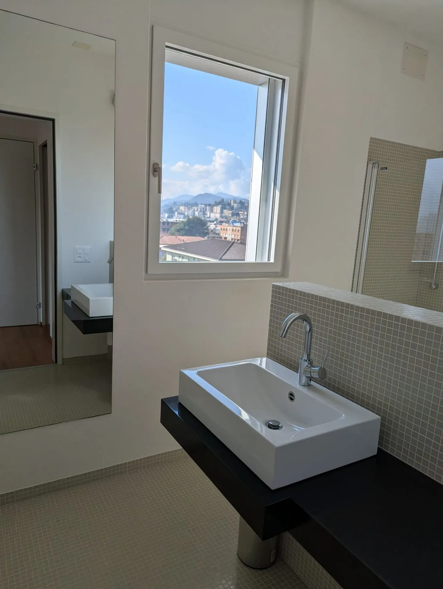 Appartamento soleggiato 4,5 locali - Foto 9 di 11