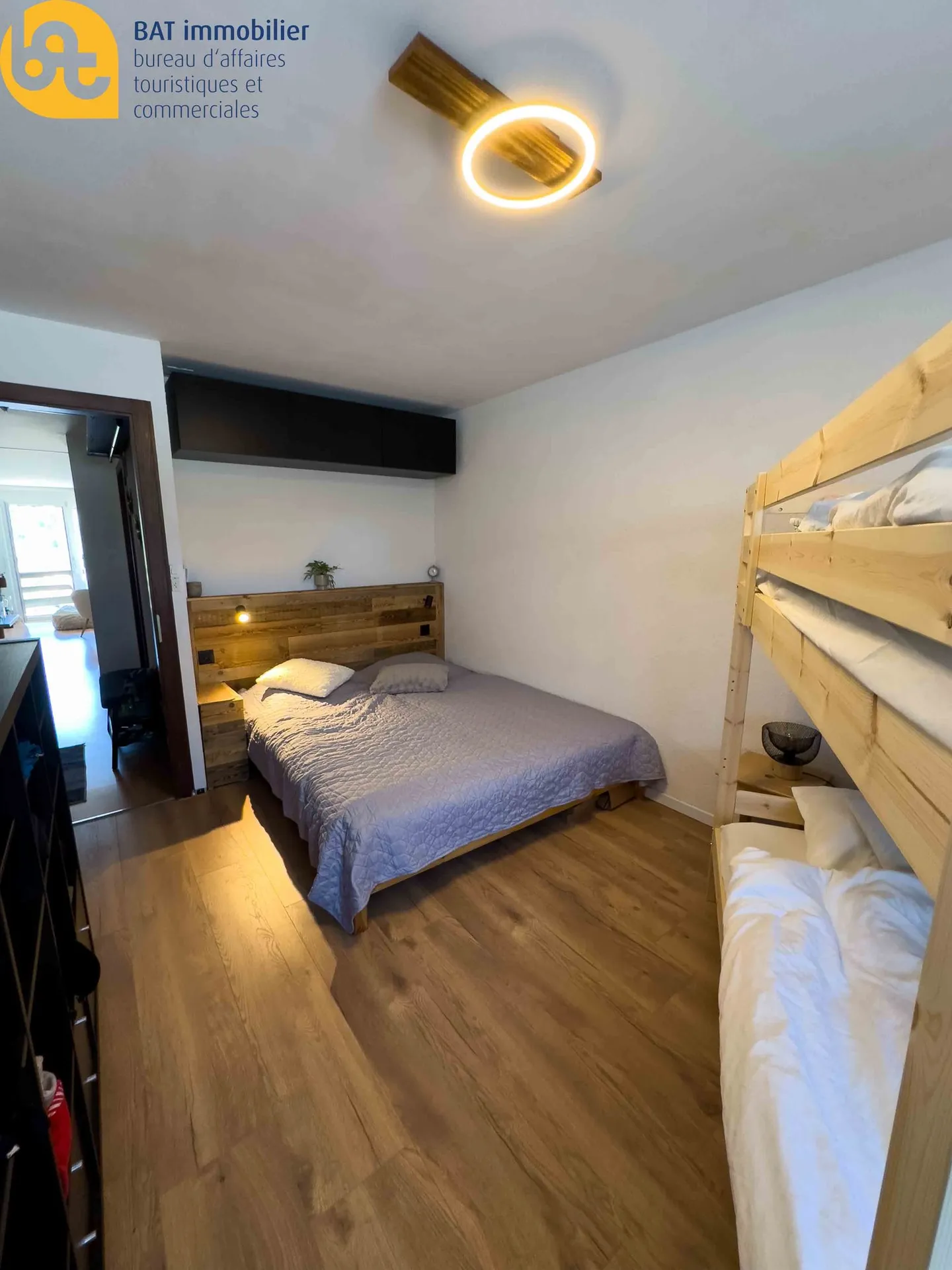 Beautiful 2-room apartment with panoramic view in Vercorin - Photo 8 of 11