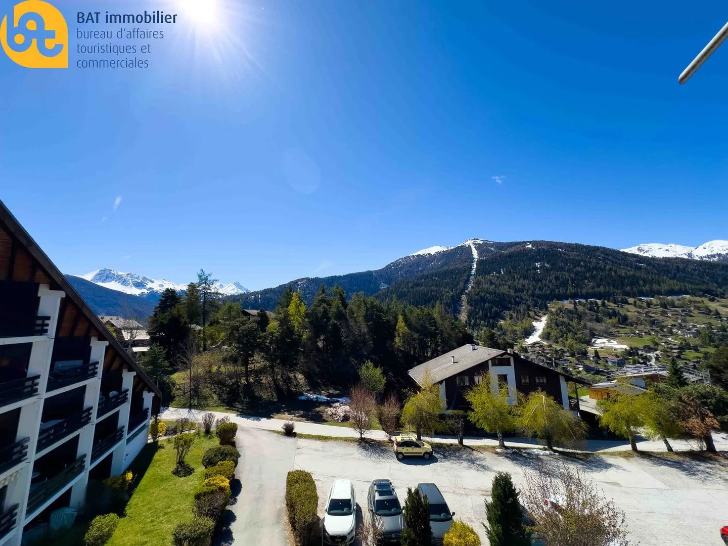 Beautiful 2-room apartment with panoramic view in Vercorin - Photo 11 of 11