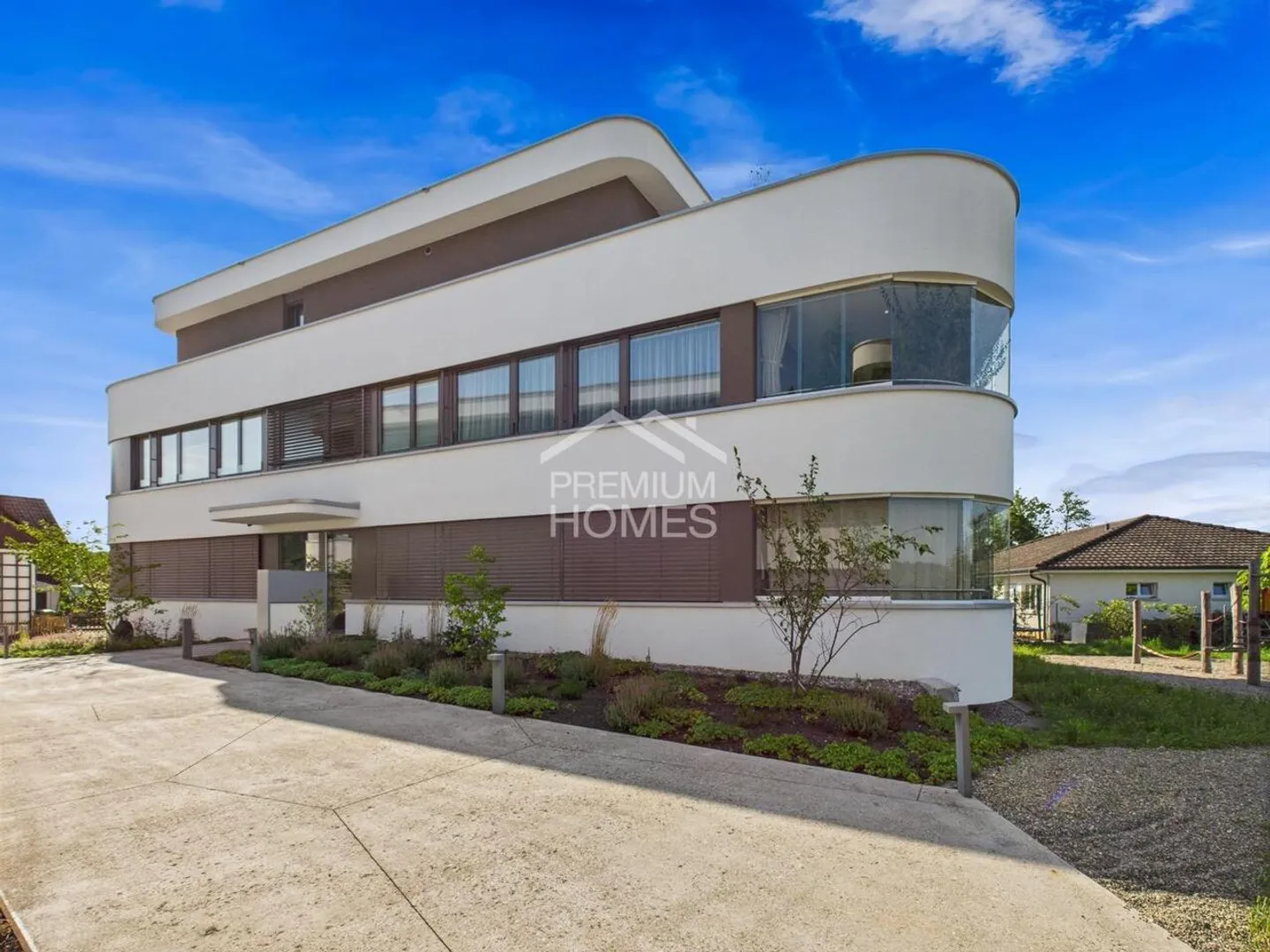 Begehrte Nachbarschaft mit guter Infrastruktur - Foto 1 von 7