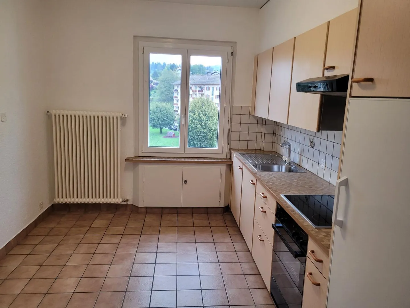 Three-room apartment with balcony - Photo 1 of 7