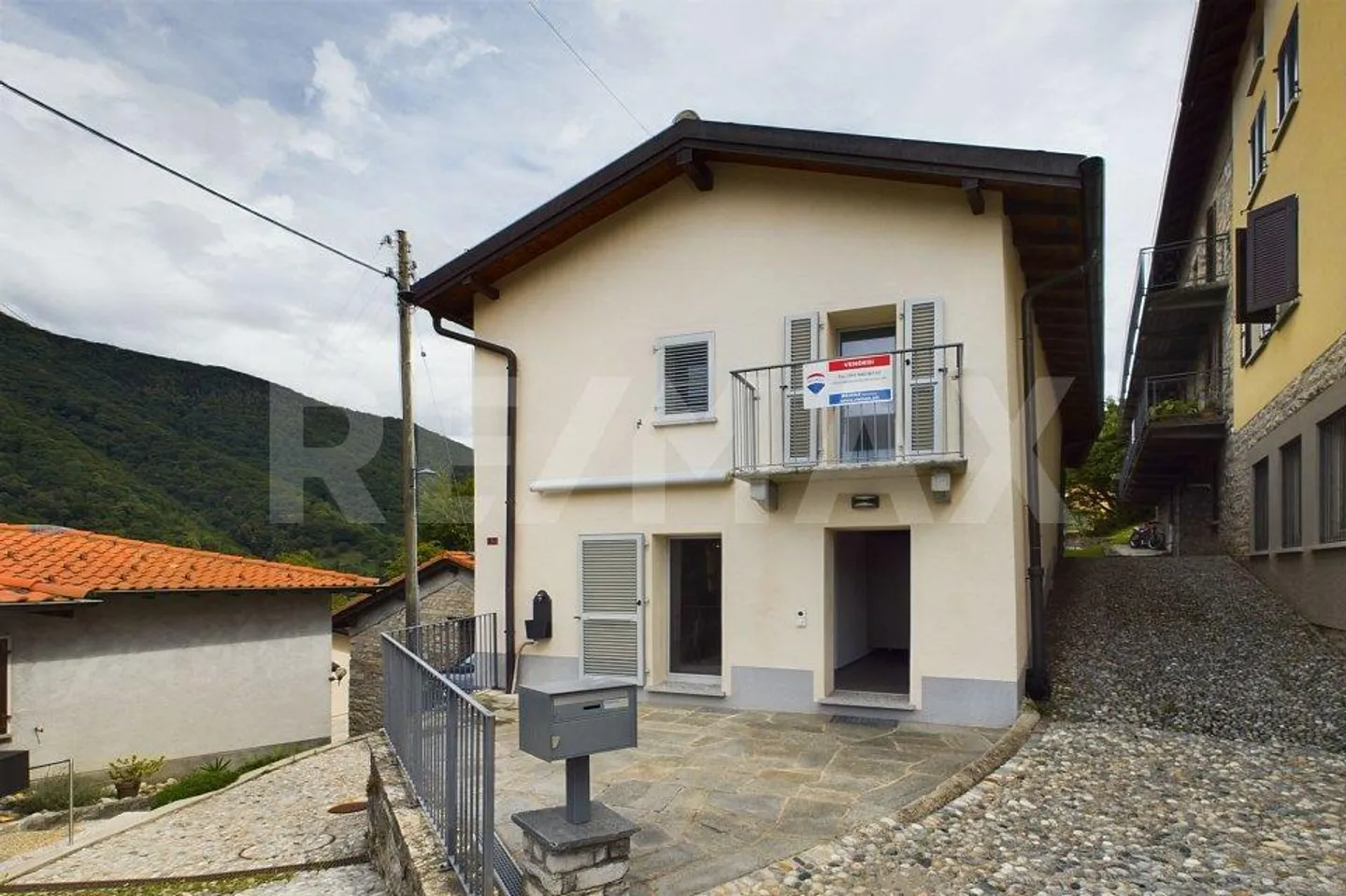 Bezaubernd und komplett renoviert! - Foto 10 von 10