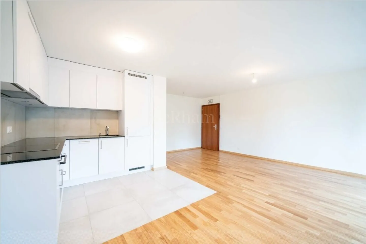 Charmant appartement 2.5 pièces - Photo 4 sur 10