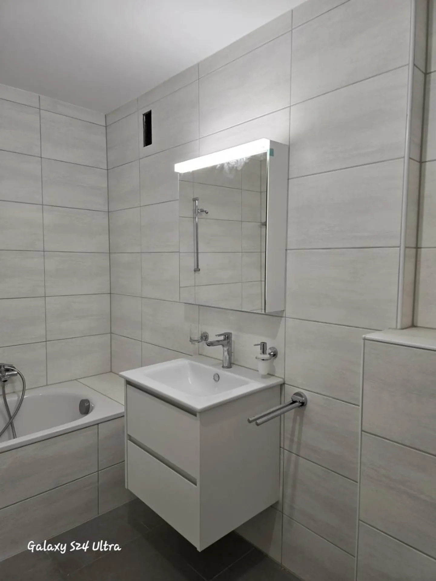 Appartamento 4.5 stanze - Foto 3 di 13