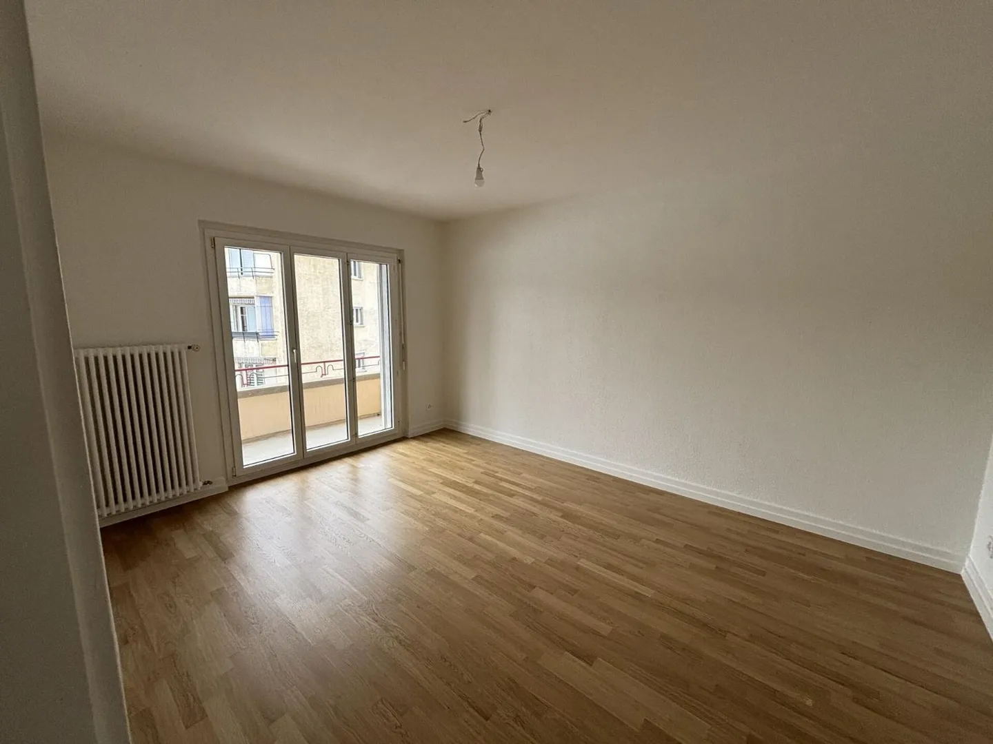 Renovierte Wohnung mit Balkon - Foto 3 von 8