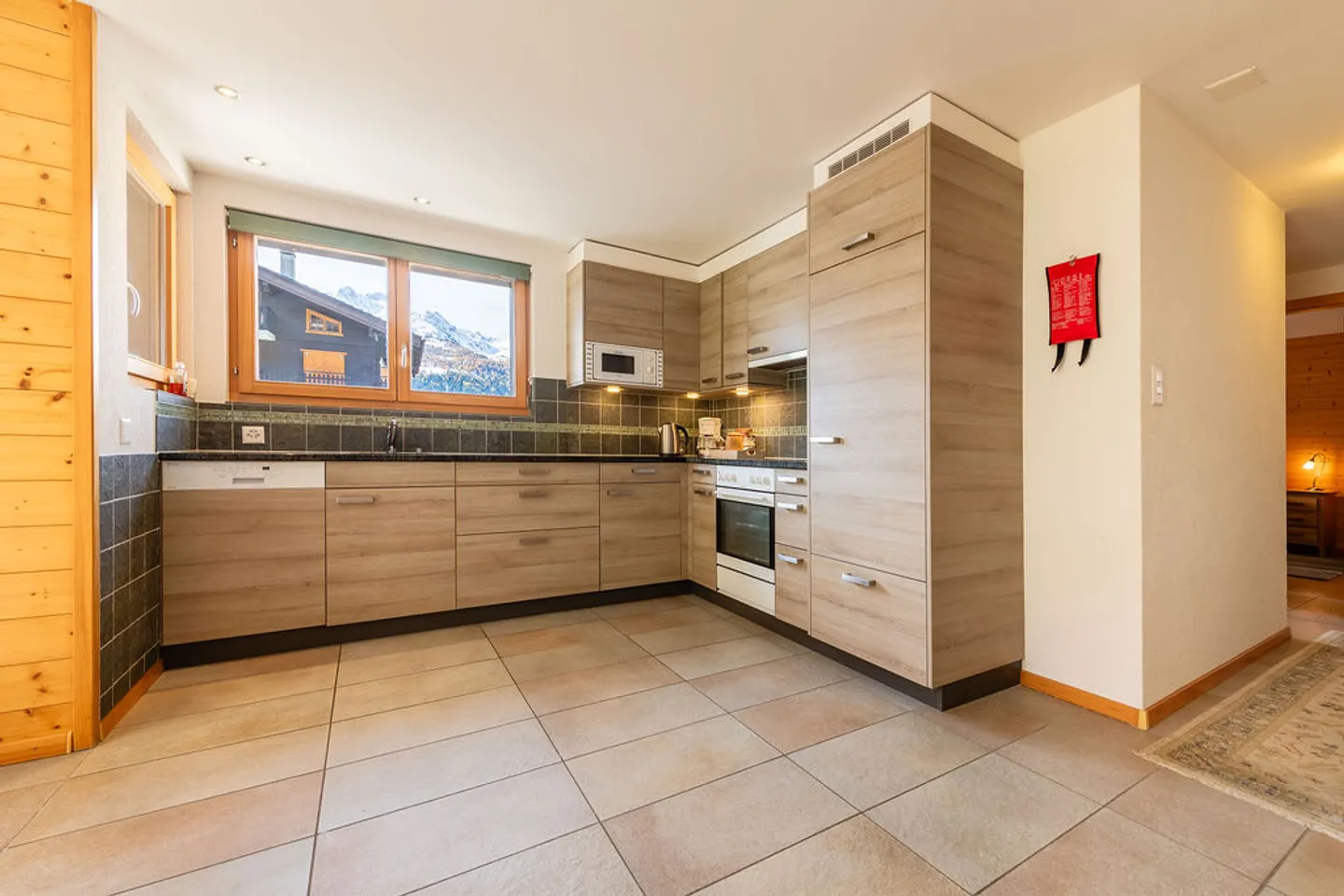 Komfortable und helle 4,5 Zimmer mit herrlichem Blick auf das Matterhorn! - Foto 3 von 22