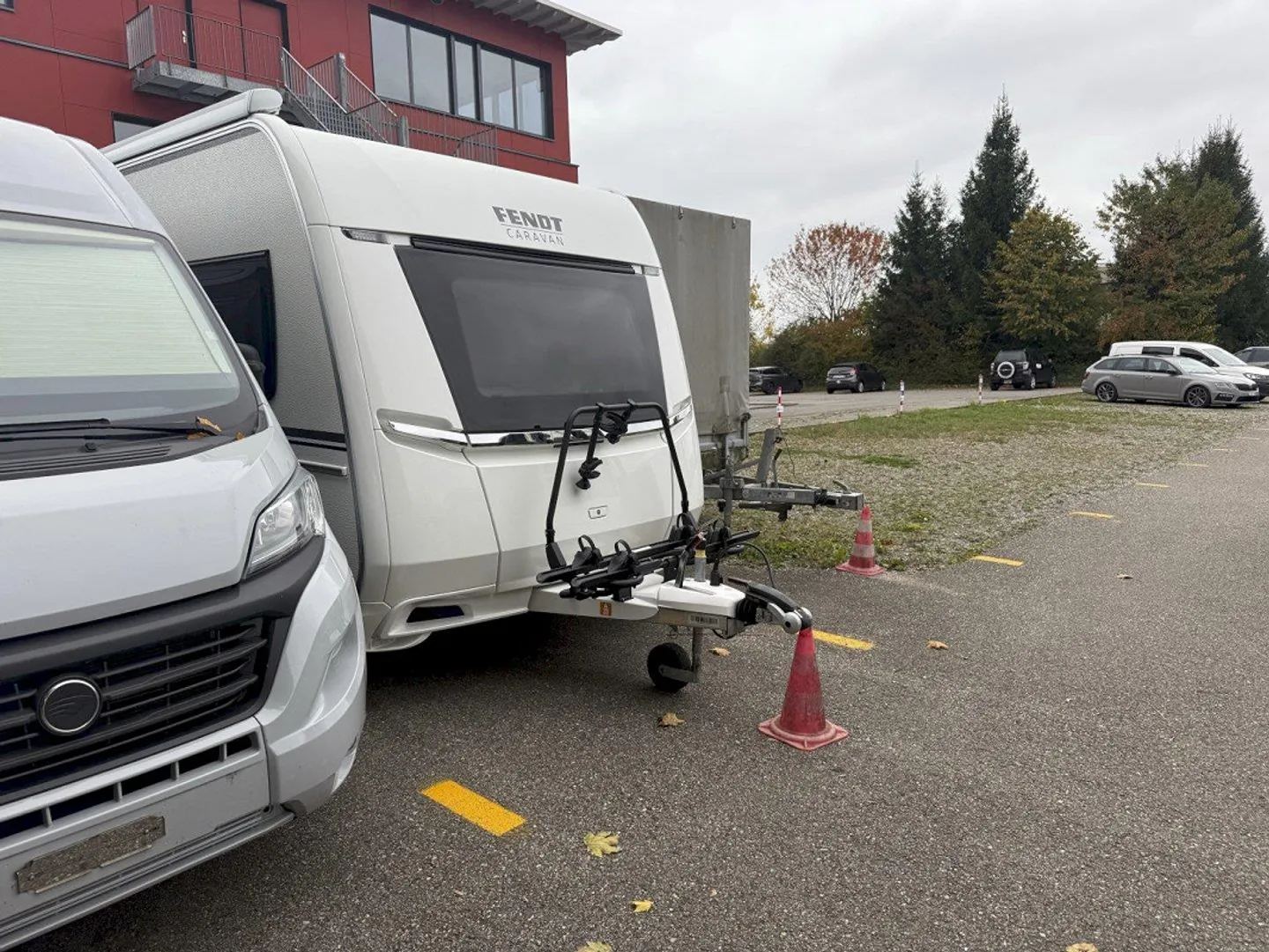 Outdoor parking - Photo 1 of 2