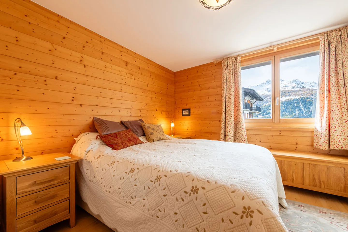 Komfortable und helle 4,5 Zimmer mit herrlichem Blick auf das Matterhorn! - Foto 9 von 22