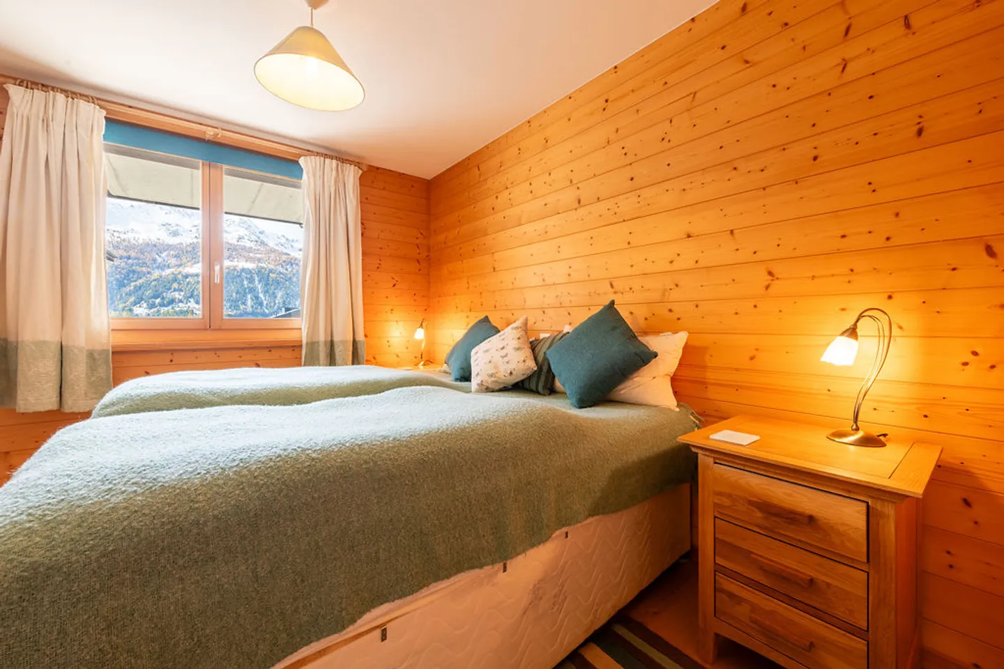 Komfortable und helle 4,5 Zimmer mit herrlichem Blick auf das Matterhorn! - Foto 10 von 22