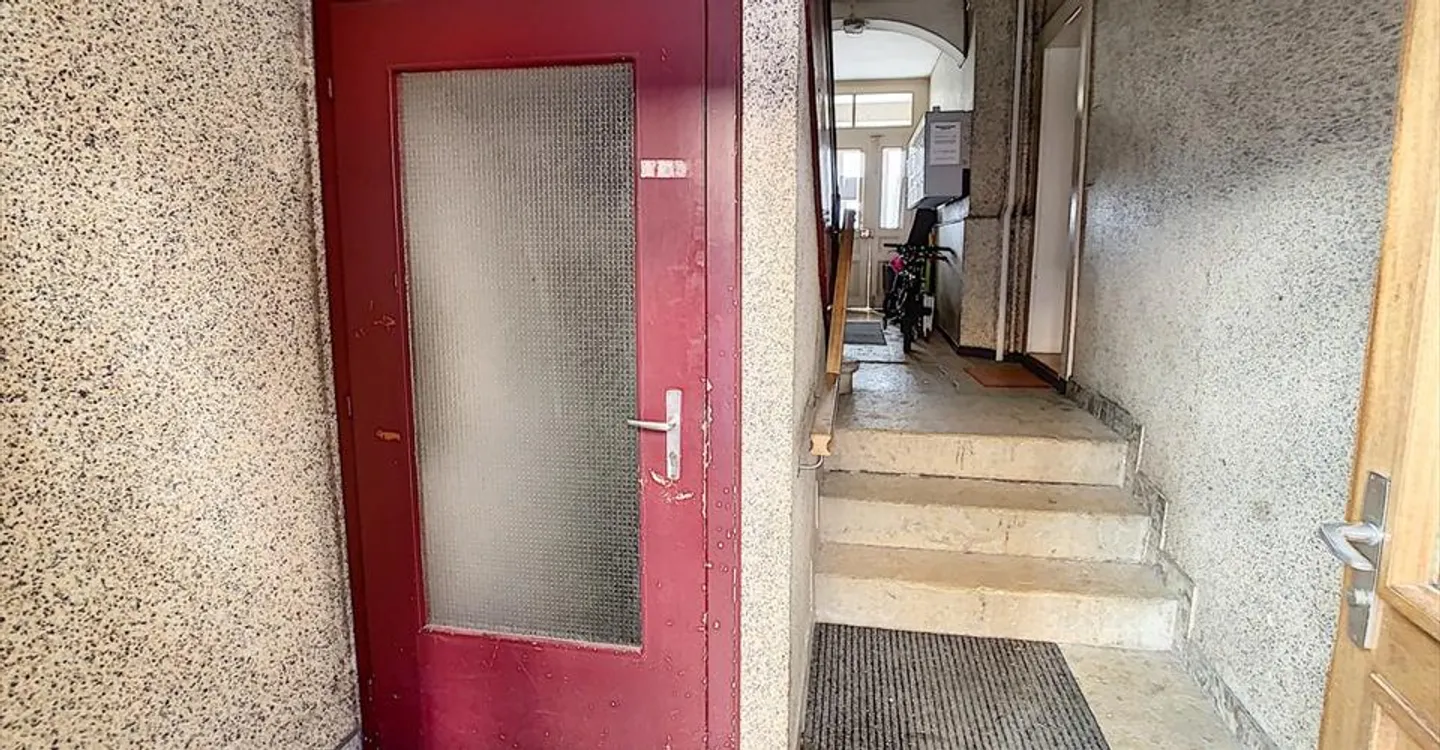 Immeuble locatif à La Chaux-de-Fonds - Photo 2 sur 9