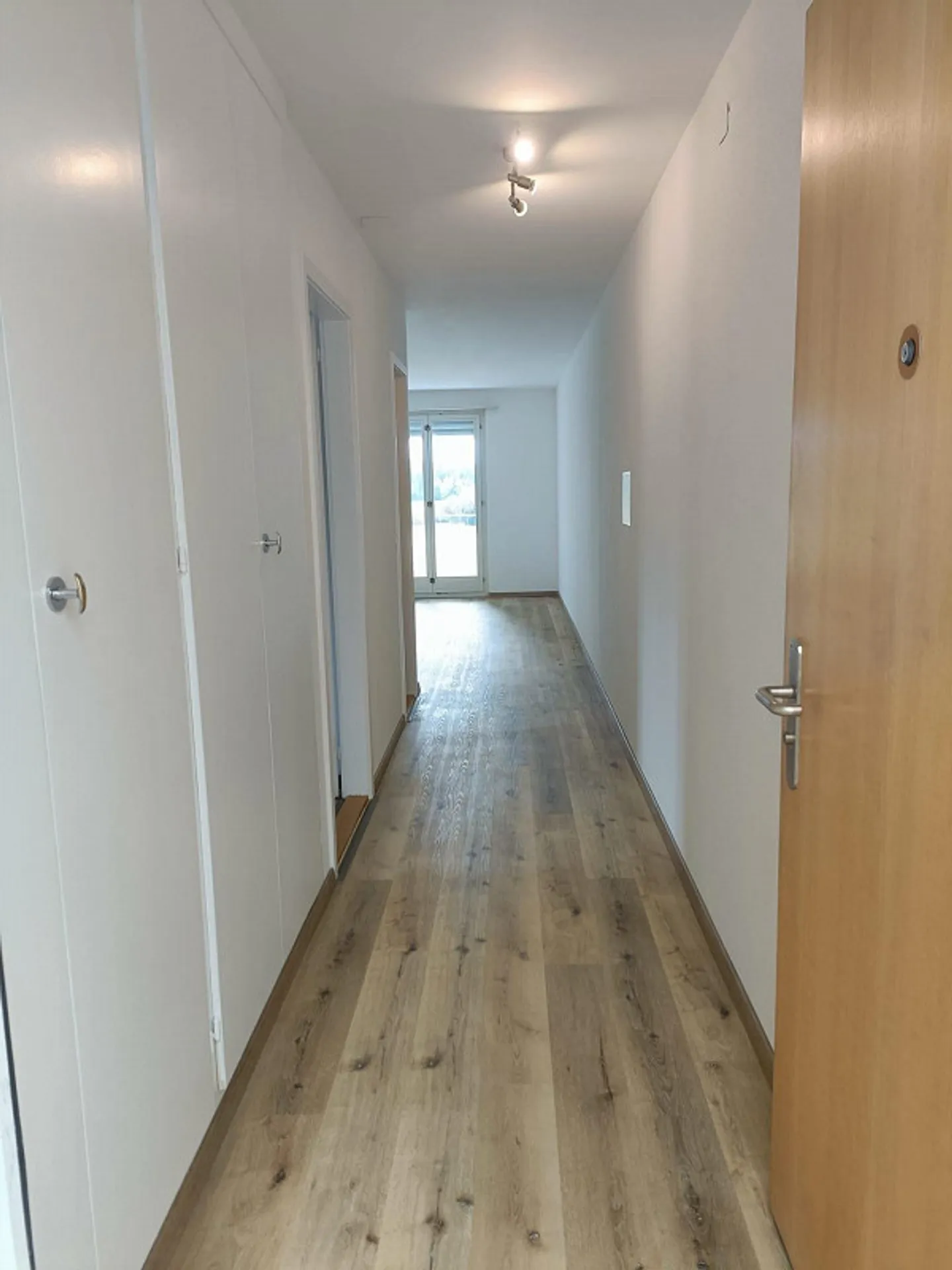 Appartamento attraente con 3 stanze e balcone a Orpund - Foto 2 di 15