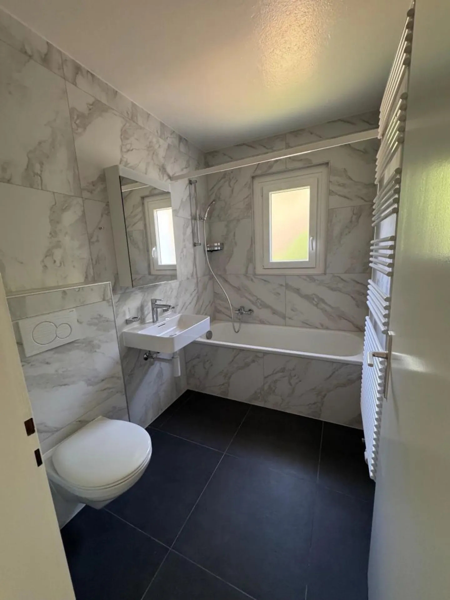 Vollständig renovierte 3,5-Zimmer-Wohnung - Foto 2 von 13