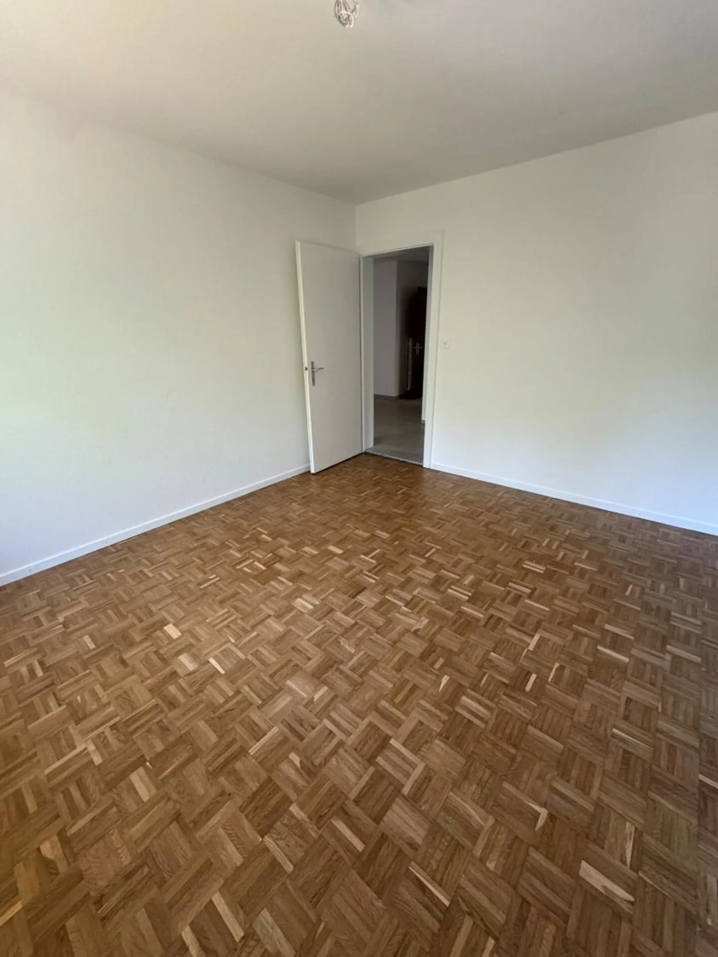 Vollständig renovierte 3,5-Zimmer-Wohnung - Foto 8 von 13