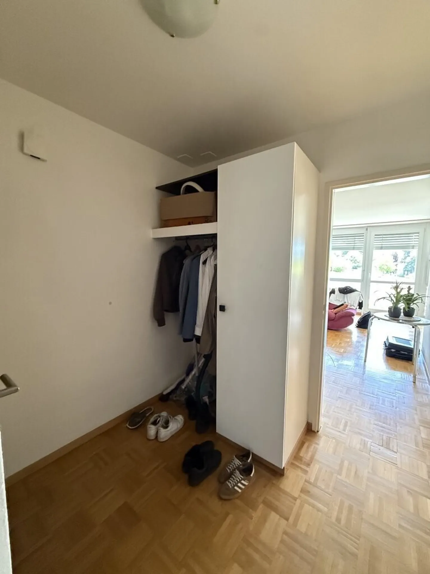 Zu ergreifen! Wunderschöne Unterkunft in der Nähe aller Annehmlichkeiten! - Foto 2 von 5