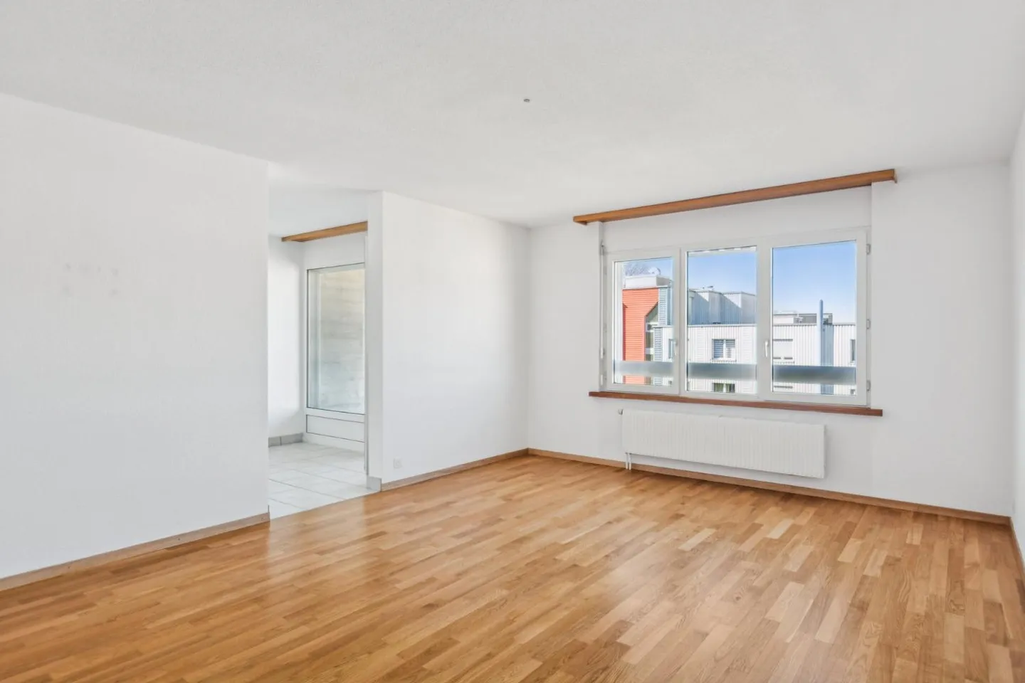 Beautiful 4.5-room apartment on the 3rd floor - Rent with free deposit! - Photo 3 of 8