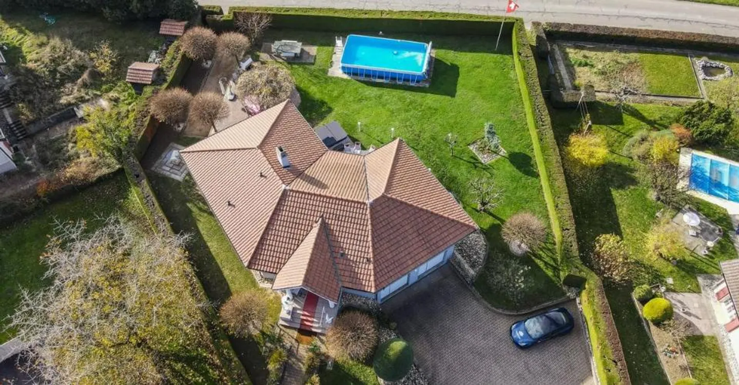 Splendide Villa avec Vue Lac - Photo 5 sur 12