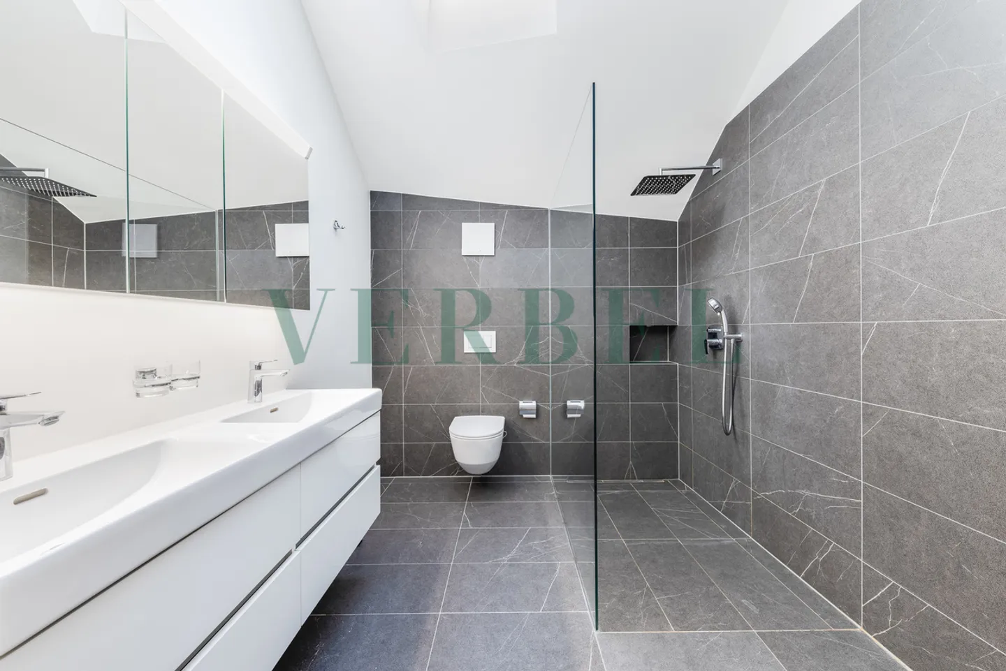 Villa avec grand jardin - Photo 8 sur 10