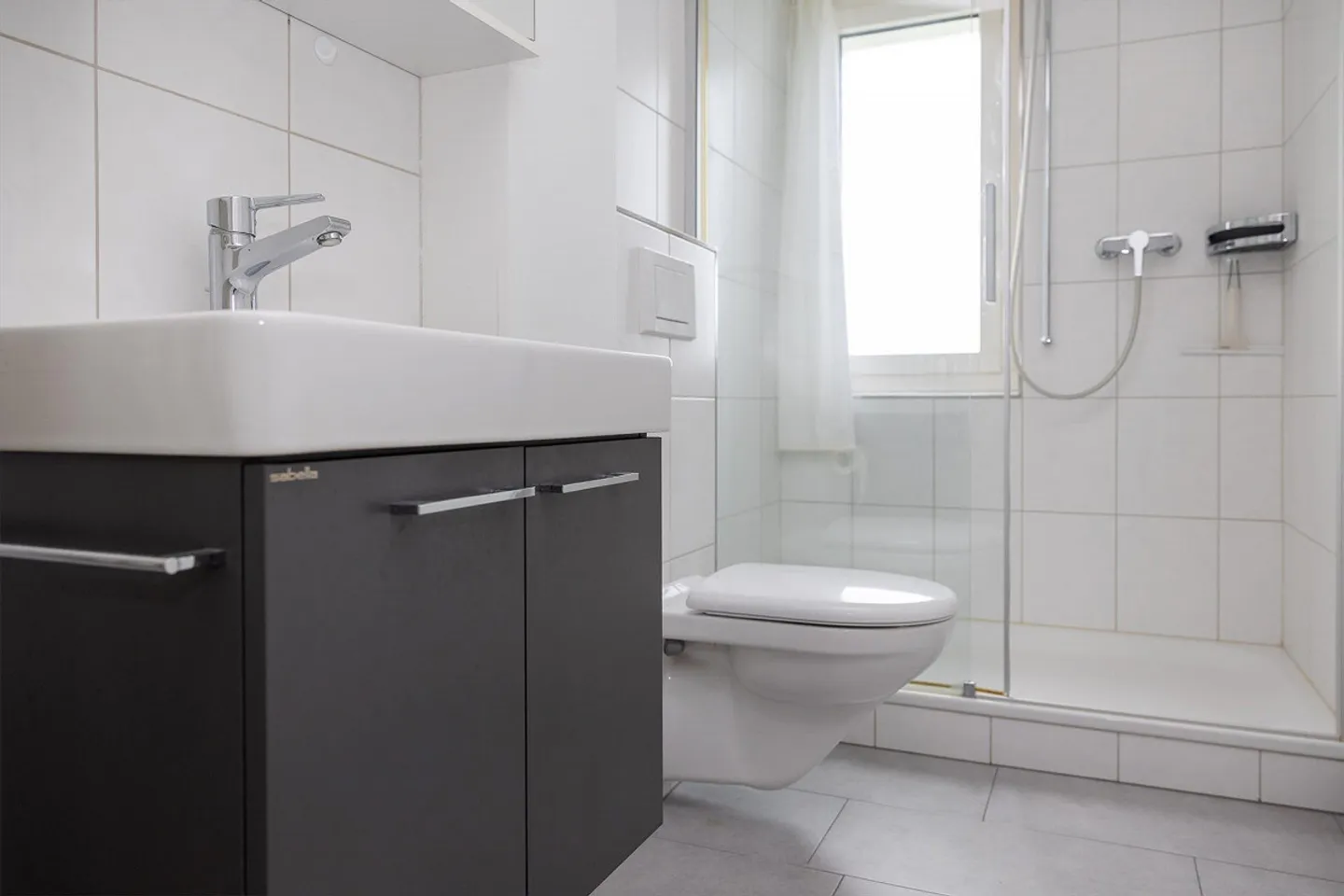 Renovated small apartment for rent - Photo 5 of 7