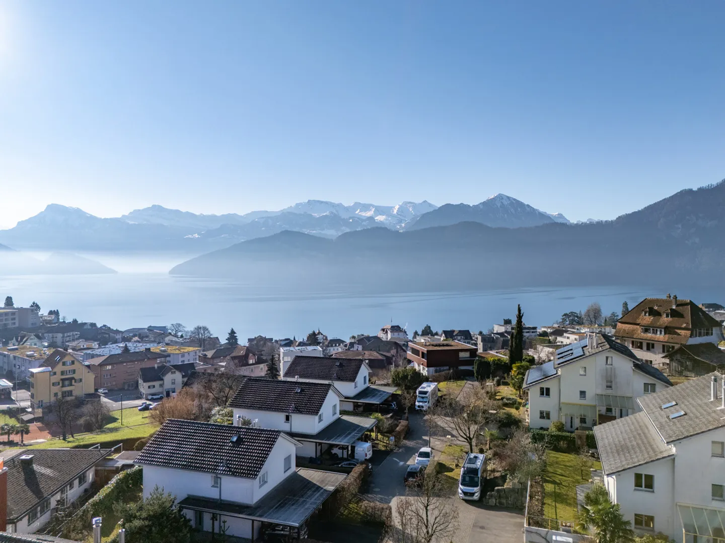 Familienfreundlich und grosszügig - Ihr Zuhause in Weggis - Foto 1 von 4