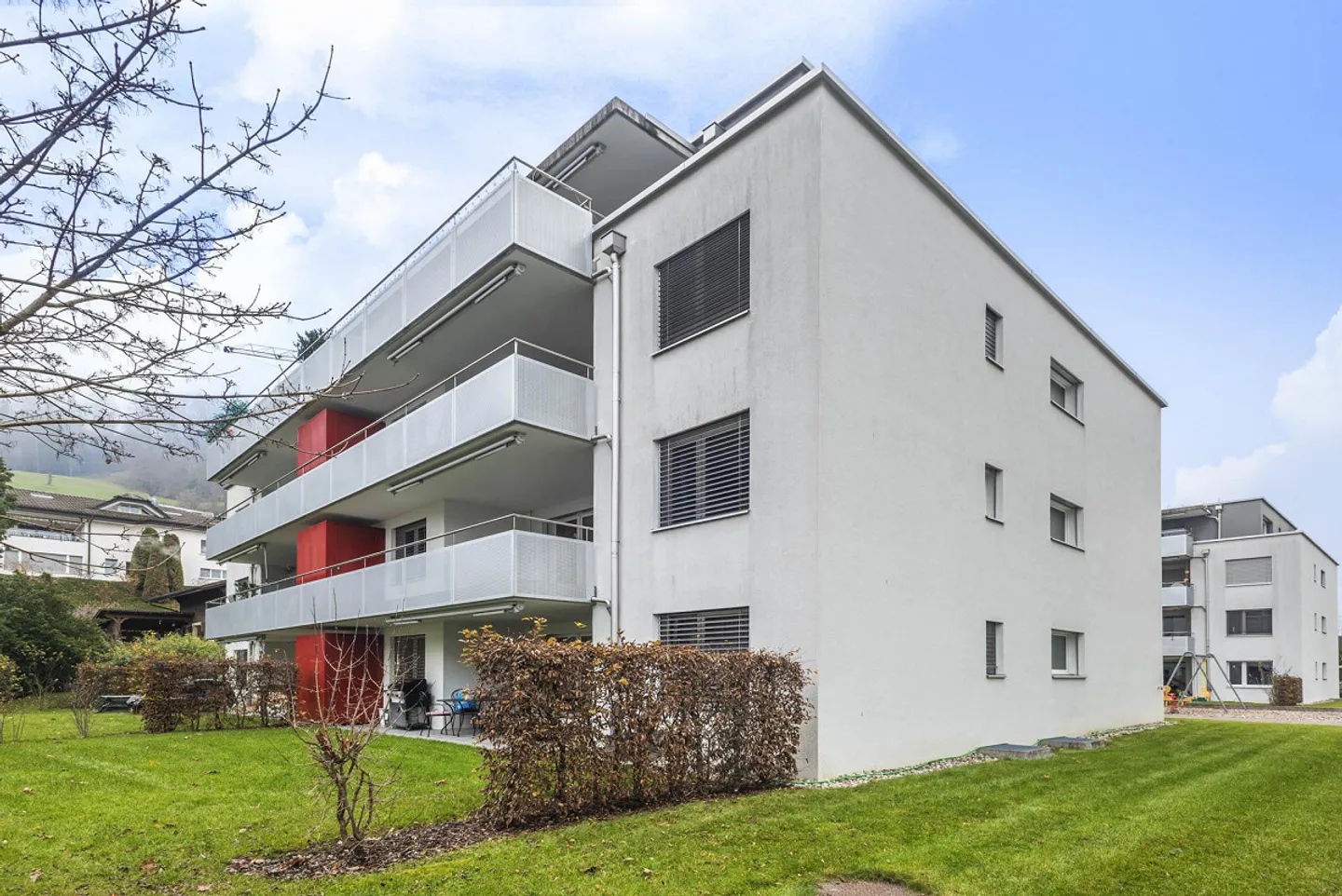 Large balcony with a view of greenery - Photo 1 of 9
