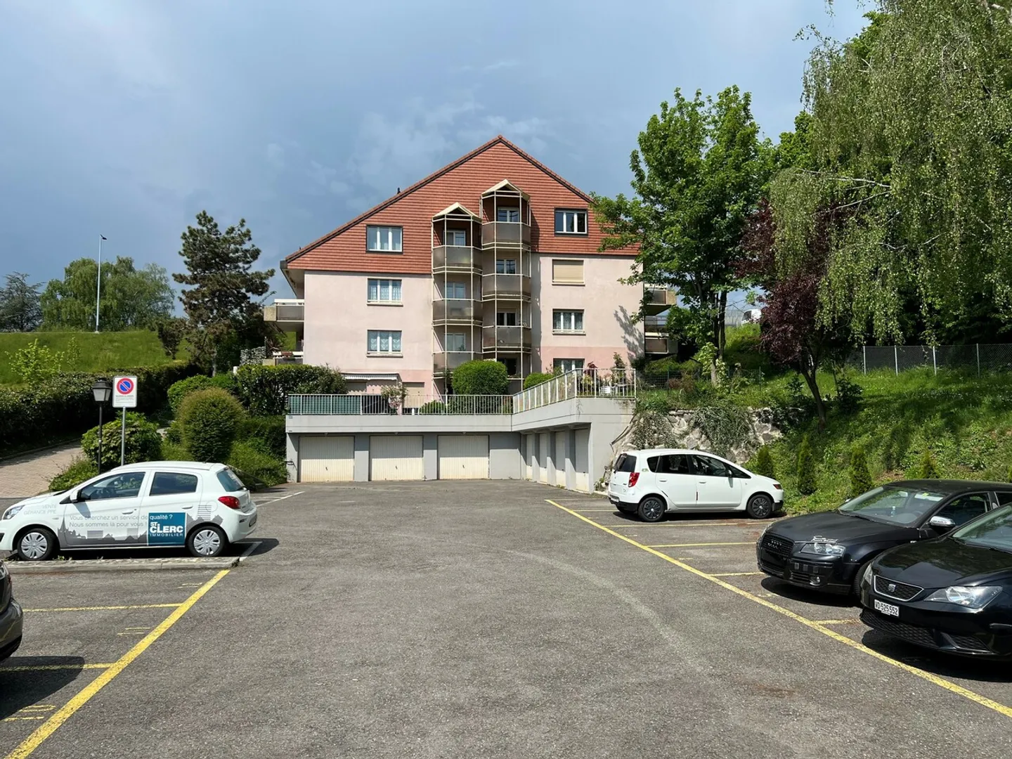 Casa singola in affitto - Foto 2 di 12