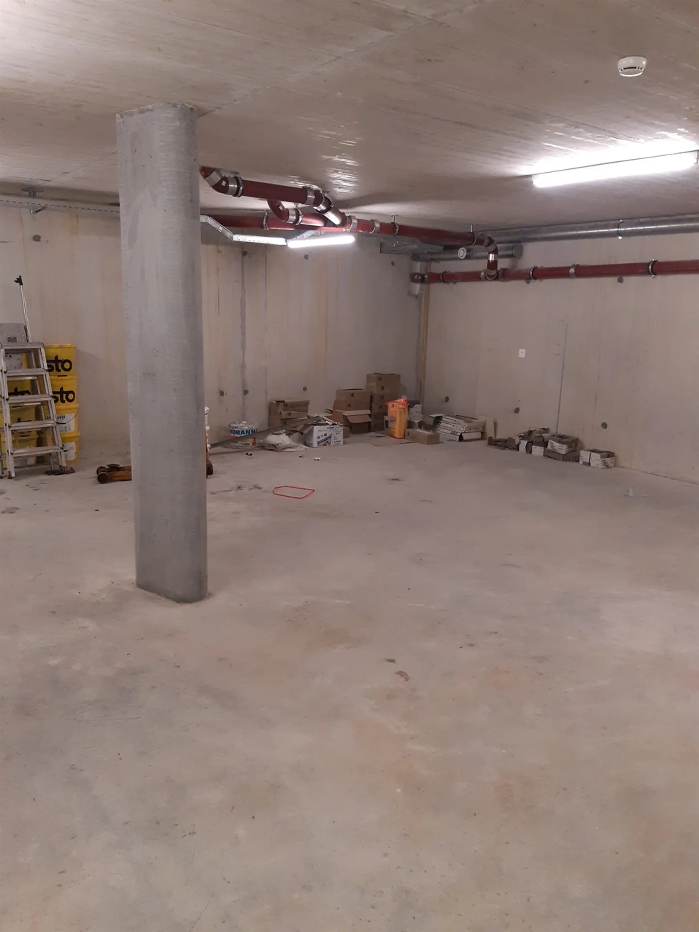 Espace de stockage spacieux - Photo 4 sur 4