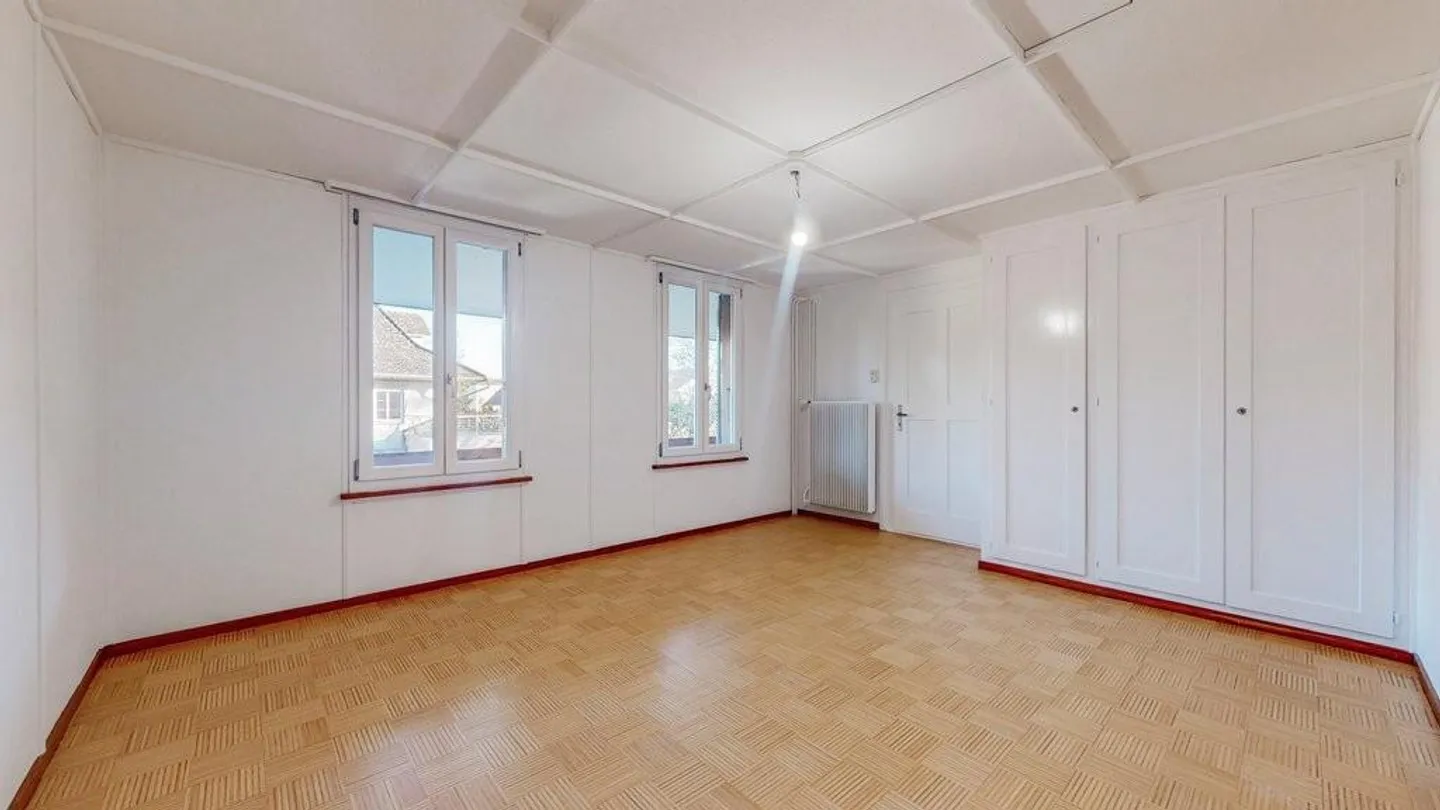 Spazioso appartamento di 115m2 nel centro di Jegenstorf - Foto 5 di 11