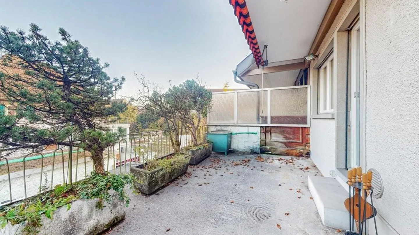 Spazioso appartamento di 115m2 nel centro di Jegenstorf - Foto 10 di 11