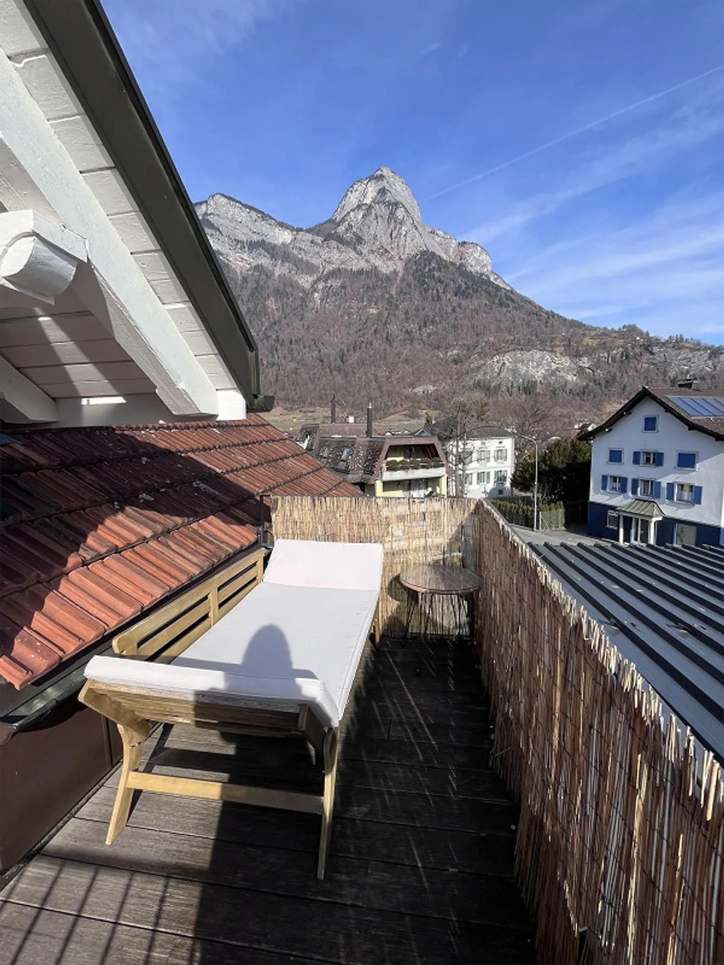 Studio con Terrazza sul Tetto - Foto 1 di 8