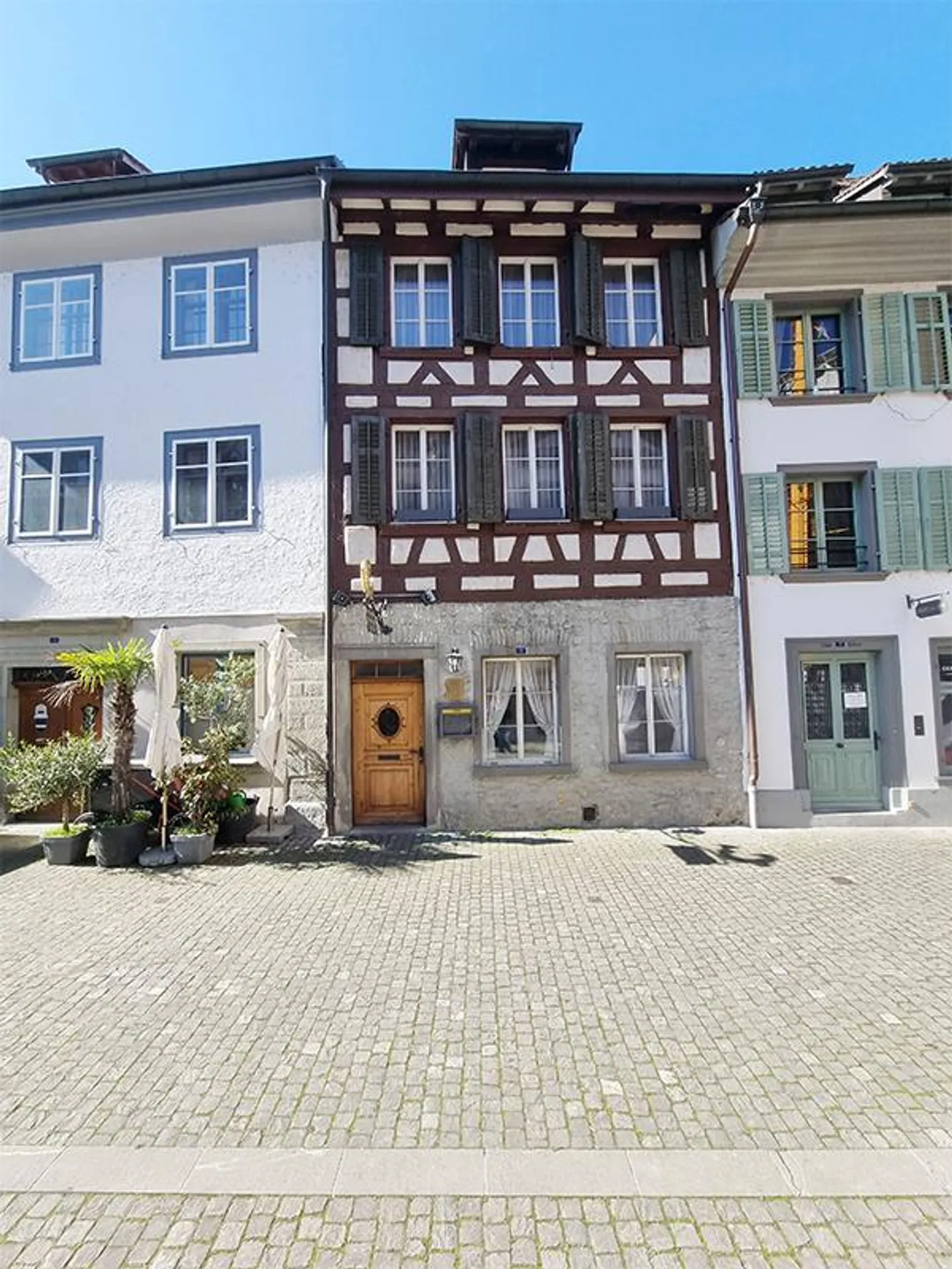 Altstadthaus mit Restaurant und Wohneinheit - Foto 2 von 19