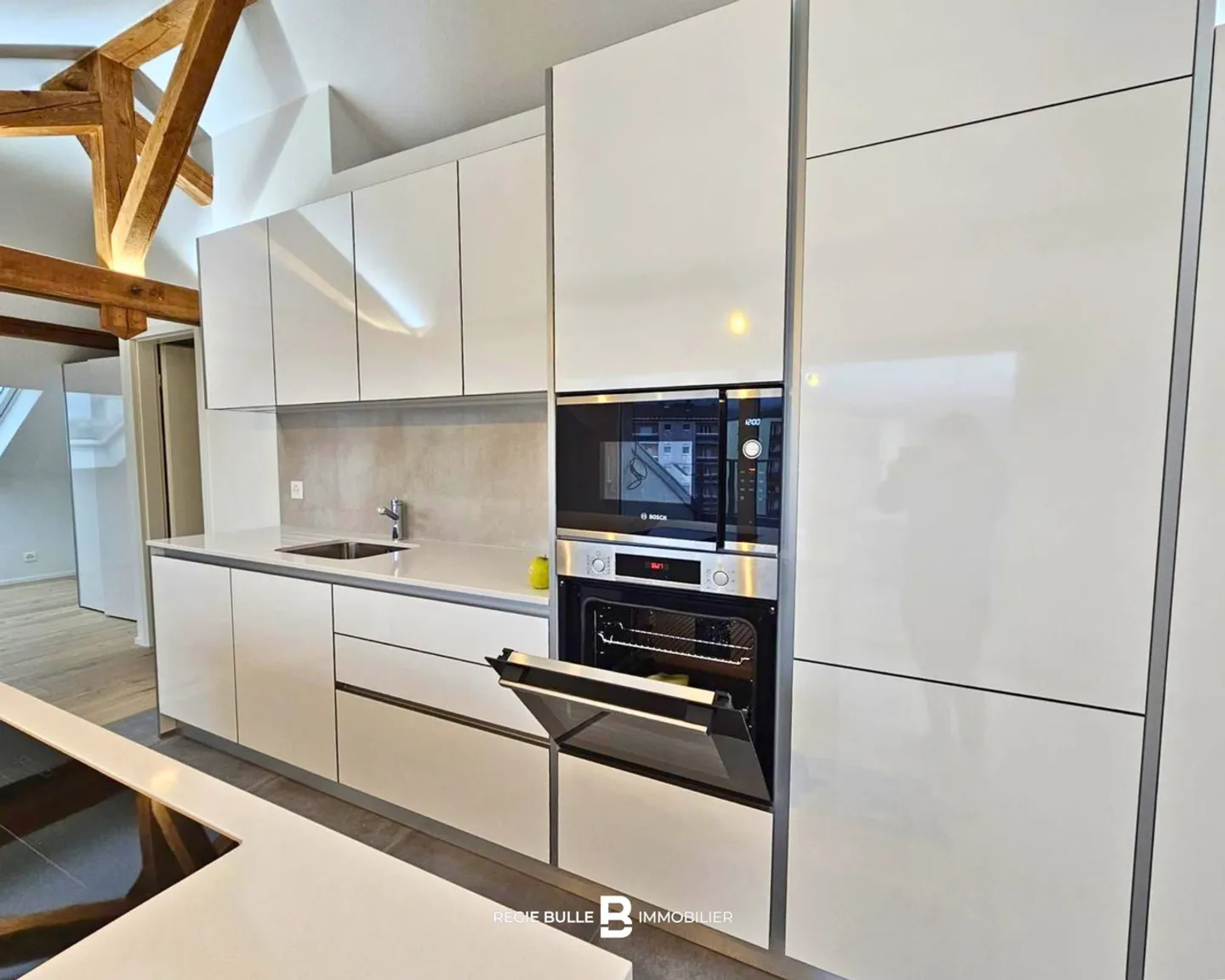 Bulle - Wunderschöne Wohnung zur Miete im Dachgeschoss - Foto 6 von 15