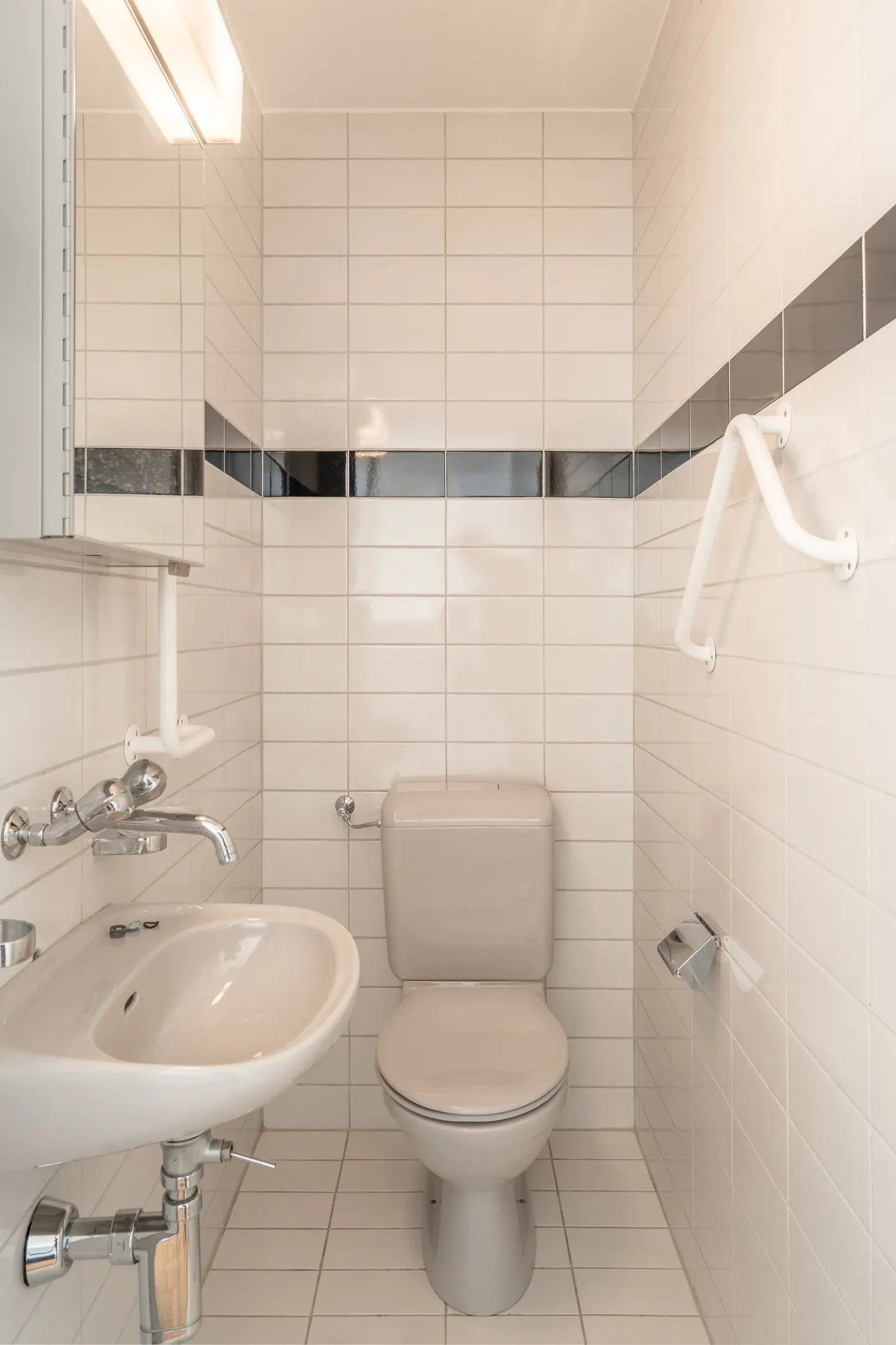 appartamento di 3.5 locali con Einstellhallenplatz - Foto 9 di 10