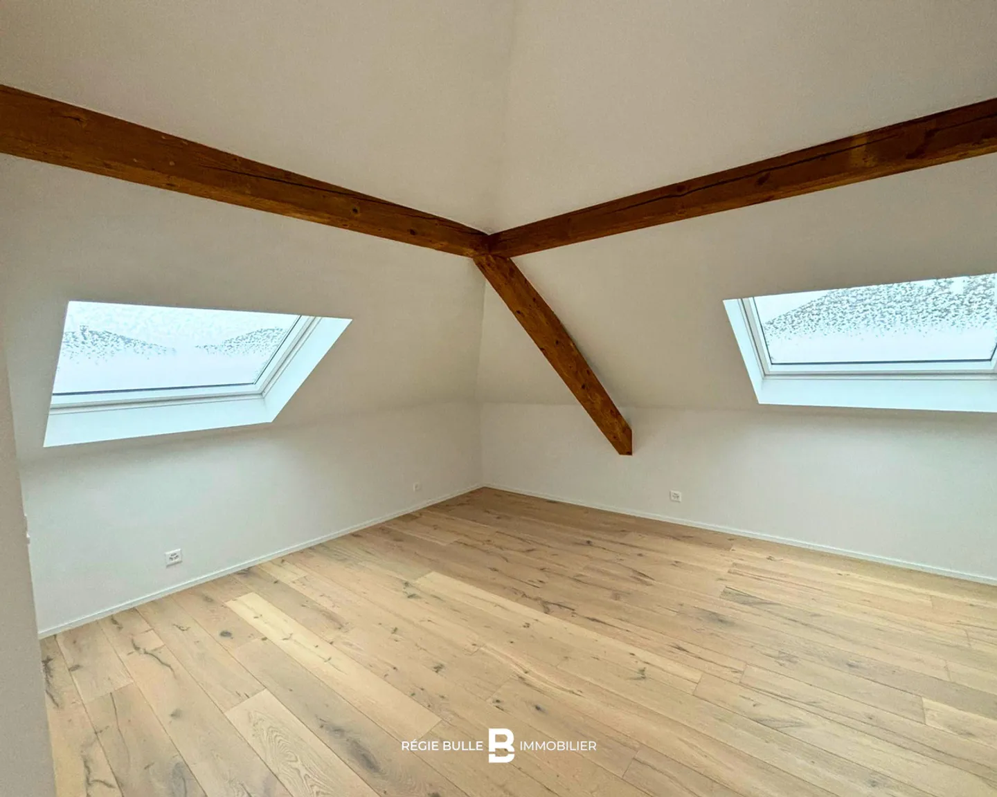 Bulle - Wunderschöne Wohnung zur Miete im Dachgeschoss - Foto 11 von 15