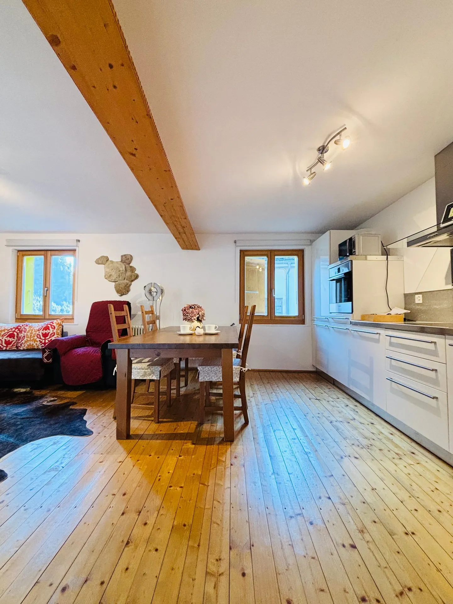 Casa tra Luce e Pace nella Valle di Calanca, a Santa Domenica GR - Foto 3 di 37