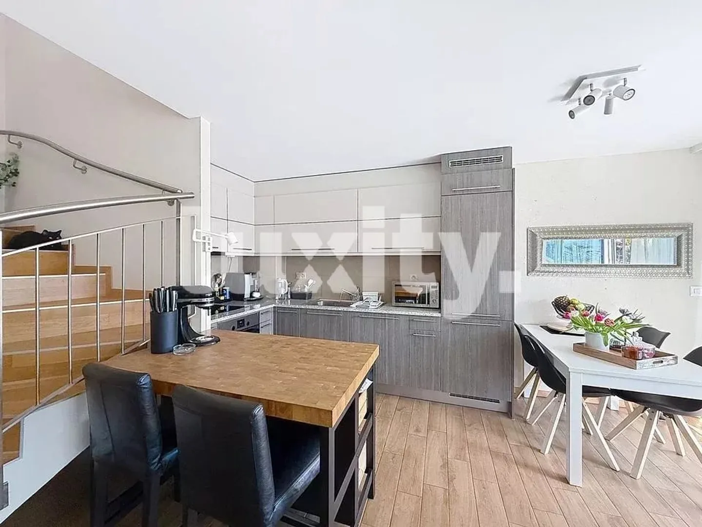 Appartamento Duplex Incantevole - Foto 3 di 8