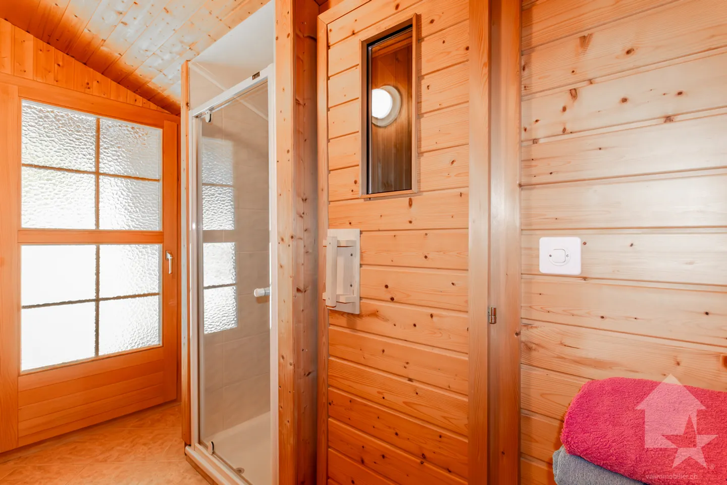 Chalet affascinante con una posizione e una vista eccezionali - Foto 25 di 34