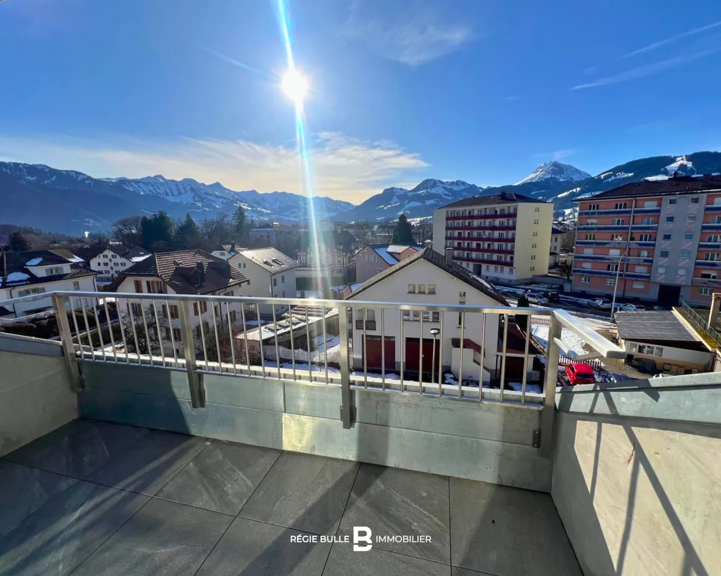 Bulle - Wunderschöne Wohnung zur Miete im Dachgeschoss - Foto 15 von 15