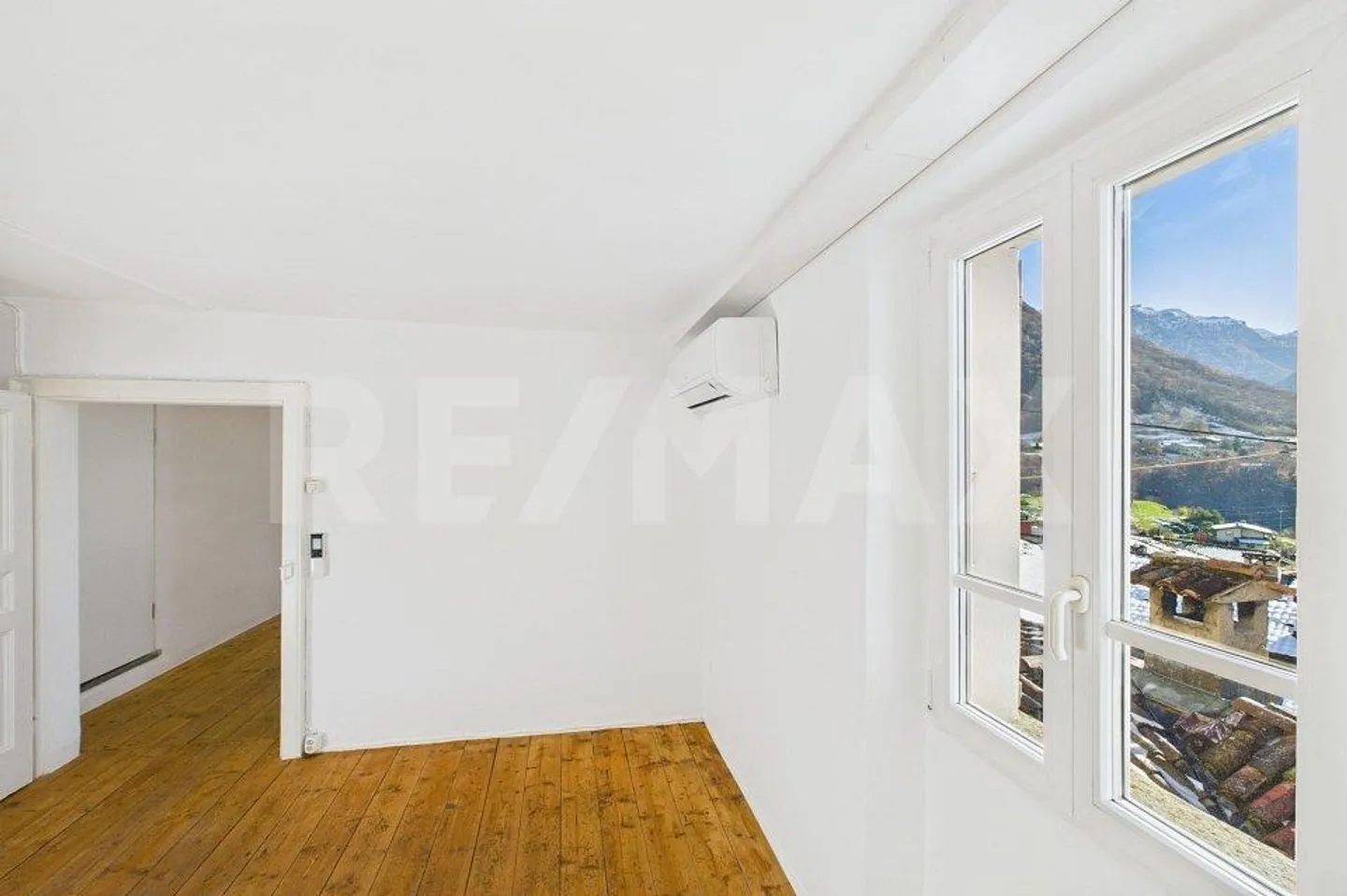 Charming Ticino House: renovated, large terrace and 20 min. in Lugano! - Photo 5 of 10